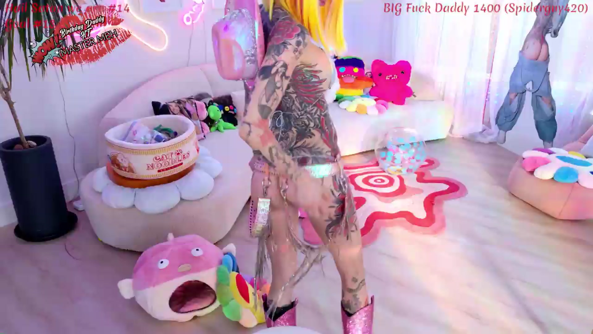 Gallery image thumbnail from KasaraWood's myfreecams stream on, 07/31/2026, 04:21 image 3 of 20