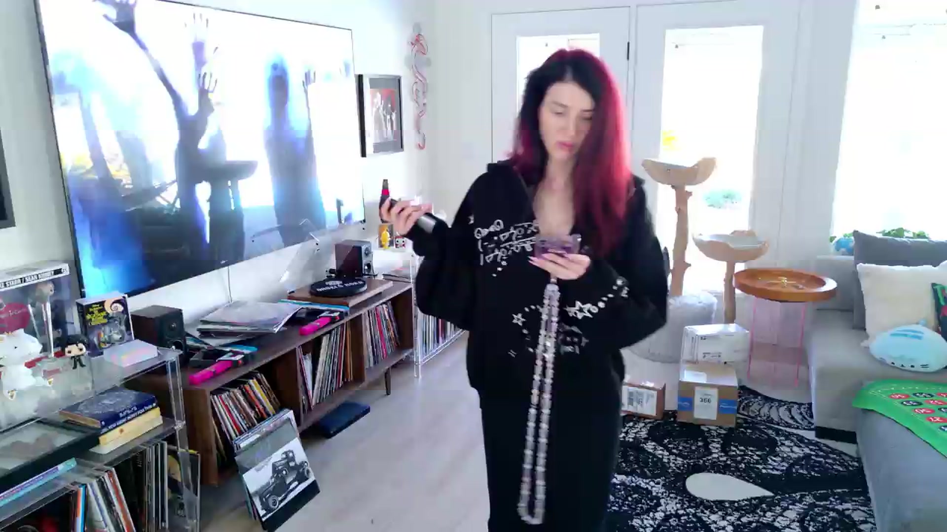 Gallery image thumbnail from KasaraWood's myfreecams stream on, 08/02/2026, 02:07 image 8 of 20