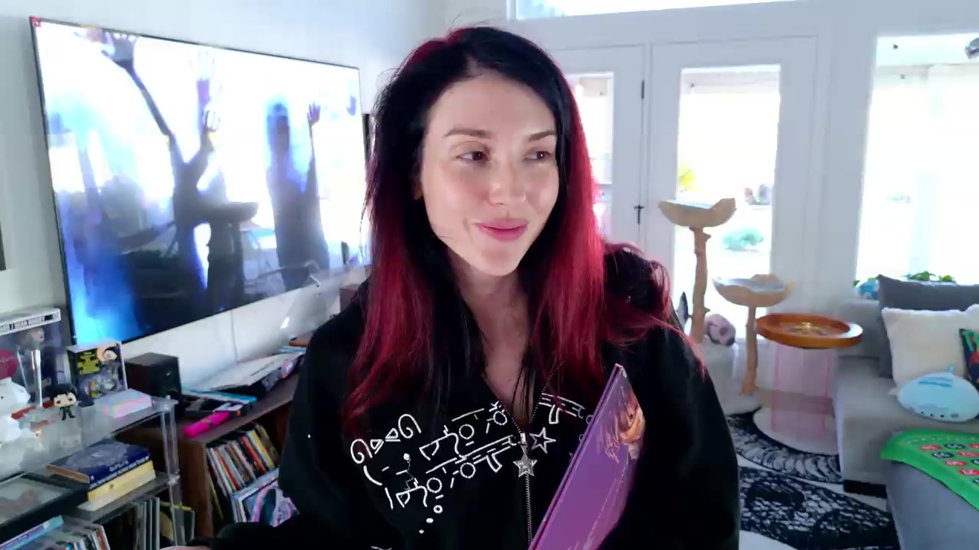 Gallery image thumbnail from KasaraWood's myfreecams stream on, 08/02/2026, 02:07 image 15 of 20