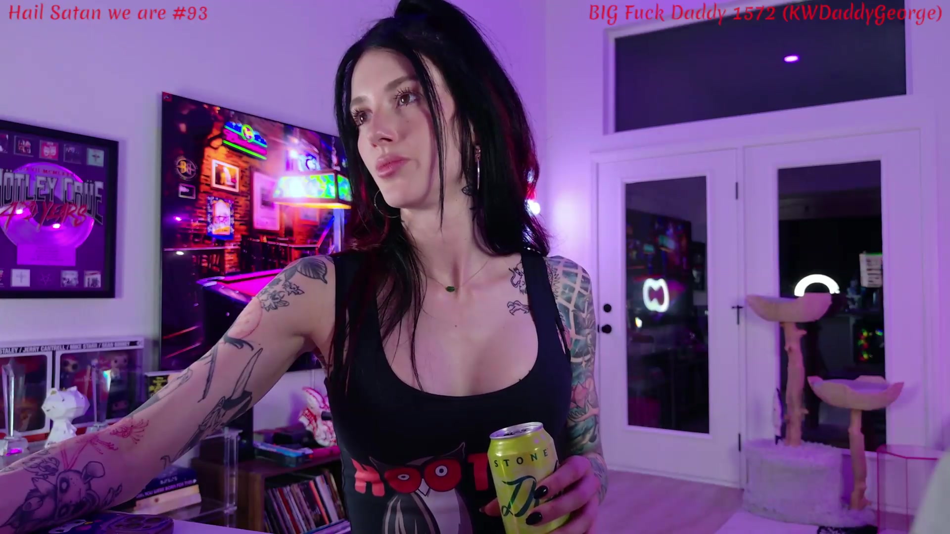 Gallery image thumbnail from KasaraWood's myfreecams stream on, 09/10/2026, 03:42 image 17 of 20