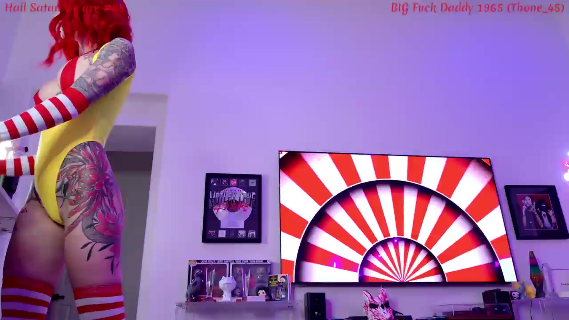 Gallery image thumbnail from KasaraWood's myfreecams stream on, 09/12/2026, 05:03 image 8 of 20