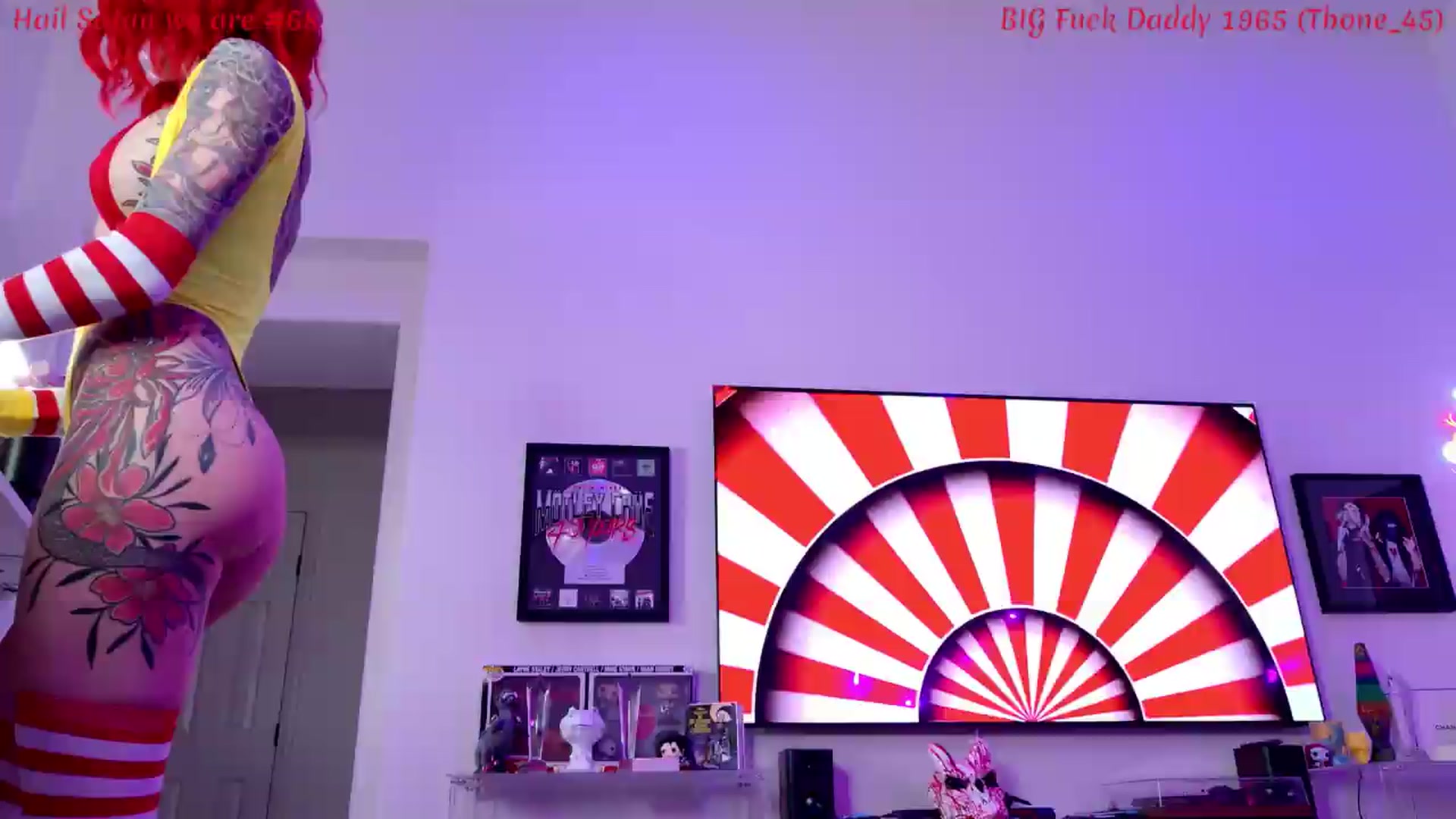 Gallery image thumbnail from KasaraWood's myfreecams stream on, 09/12/2026, 05:03 image 17 of 20