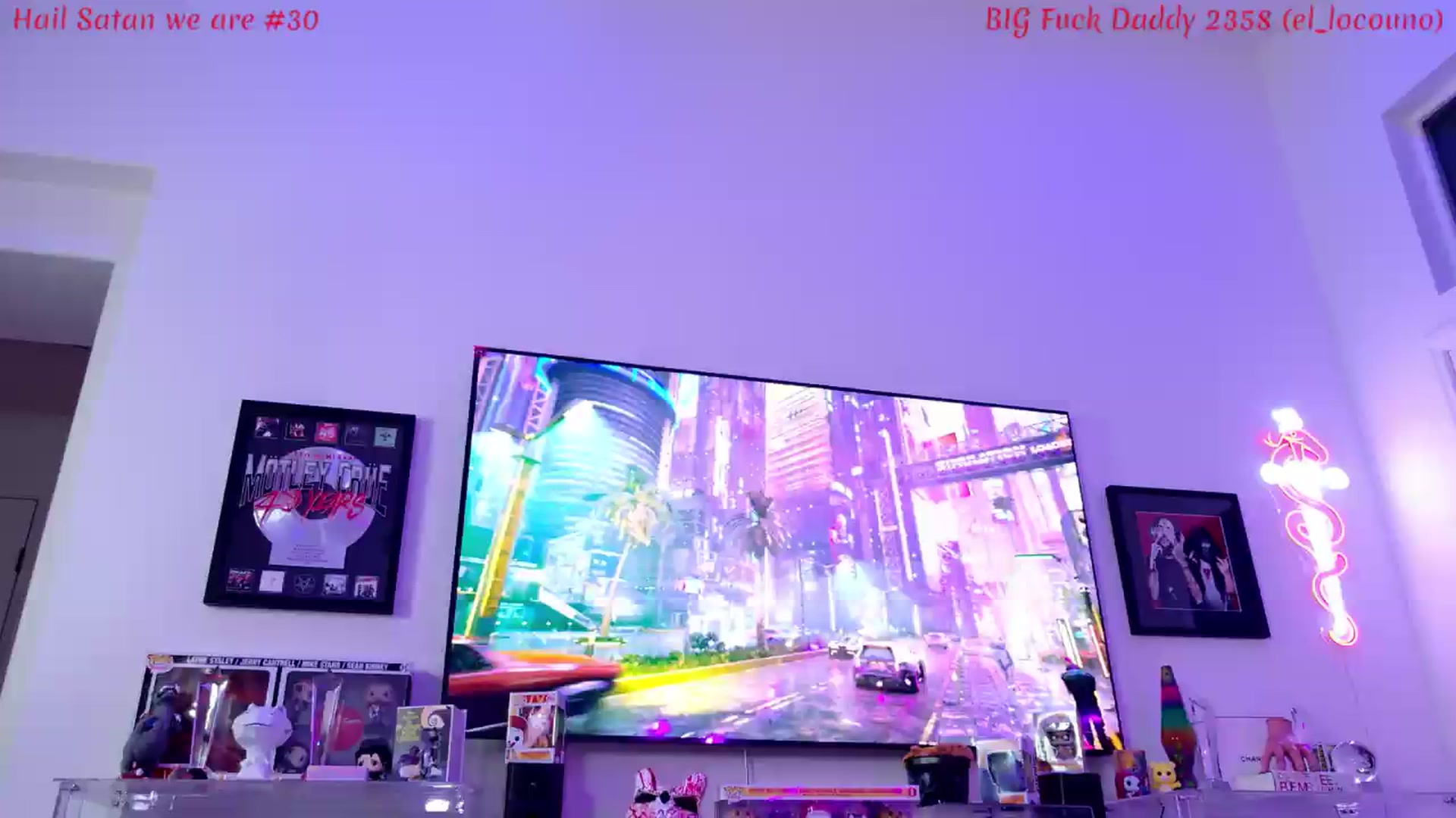 Gallery image thumbnail from KasaraWood's myfreecams stream on, 09/19/2026, 07:50 image 8 of 20