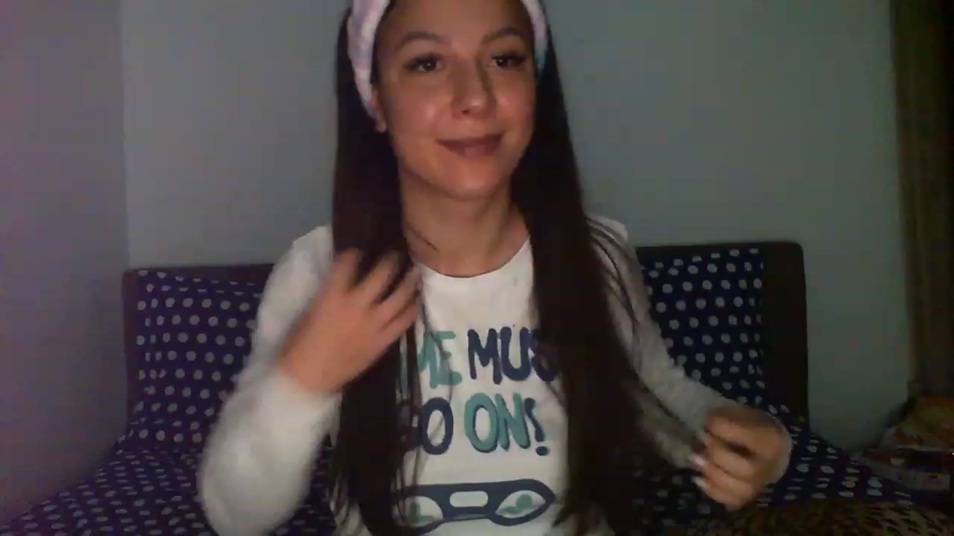 Gallery image thumbnail from Kasseysage's myfreecams stream on, 12/08/2022, 24:58 image 4 of 20