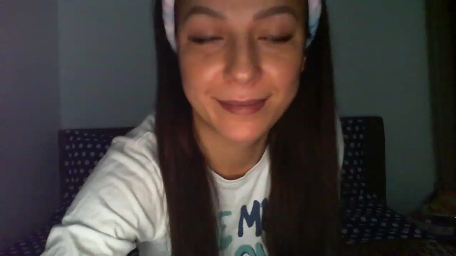 Gallery image thumbnail from Kasseysage's myfreecams stream on, 12/08/2022, 24:58 image 8 of 20