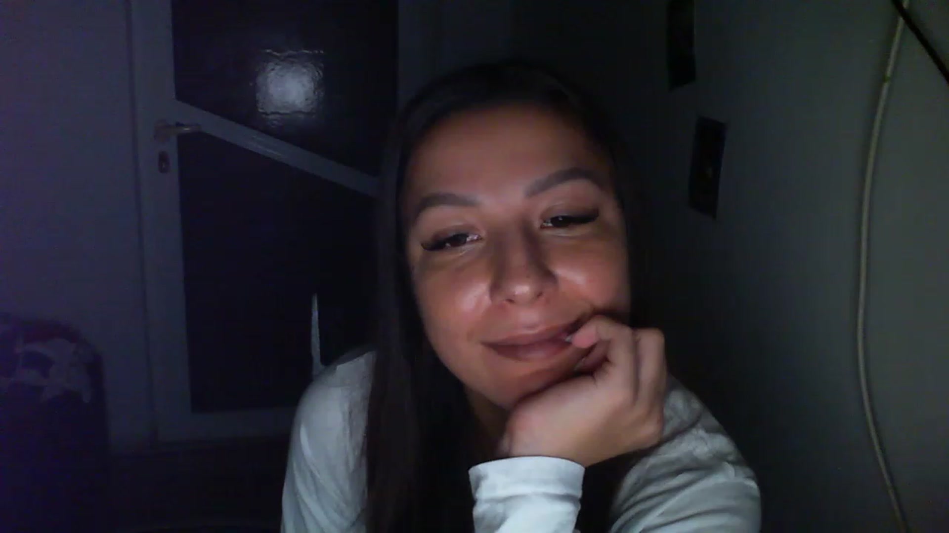 Gallery image thumbnail from Kasseysage's myfreecams stream on, 12/08/2022, 02:51 image 3 of 20