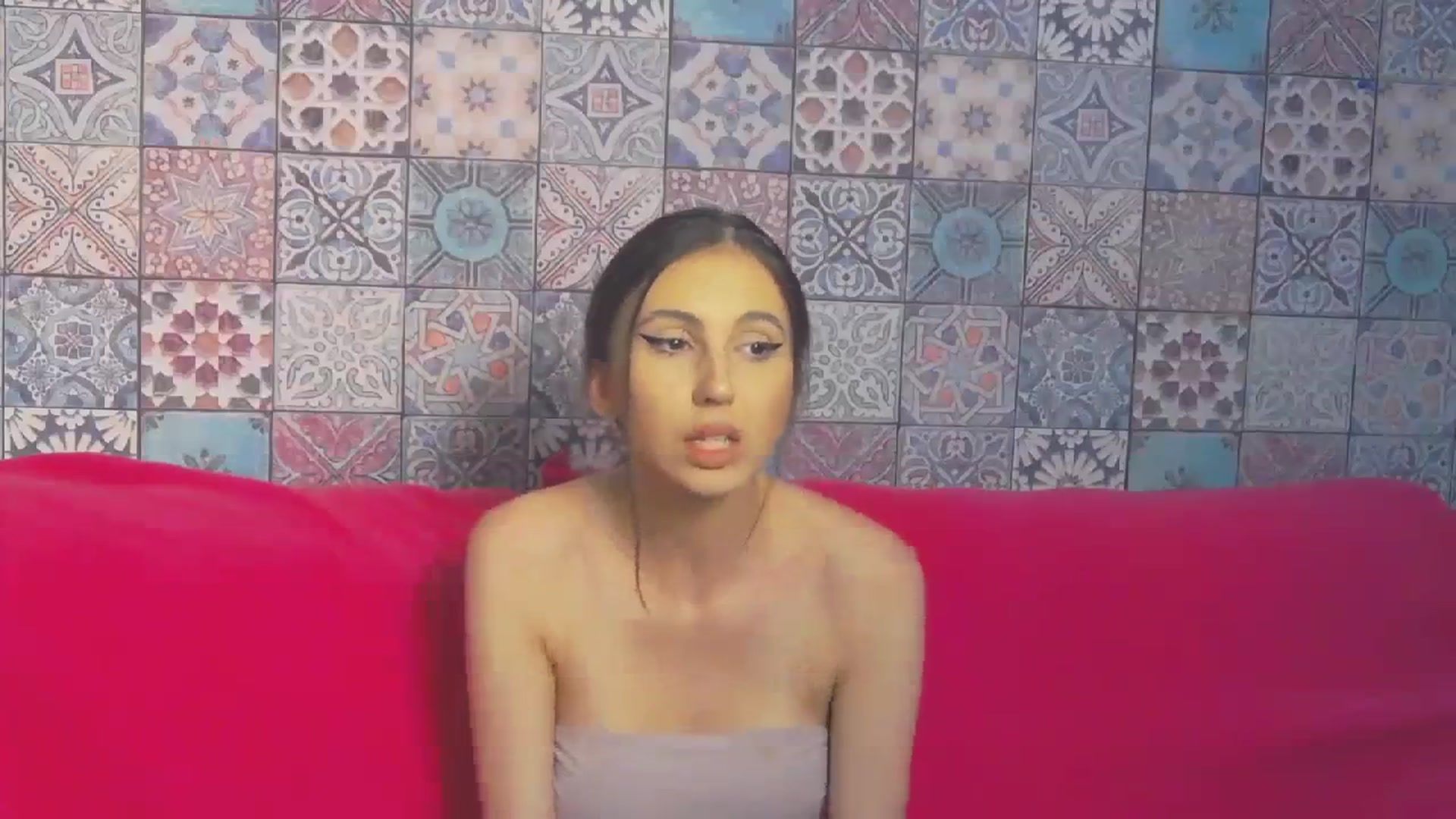 Gallery image thumbnail from KatArt's myfreecams stream on, 10/03/2023, 19:32 image 4 of 20