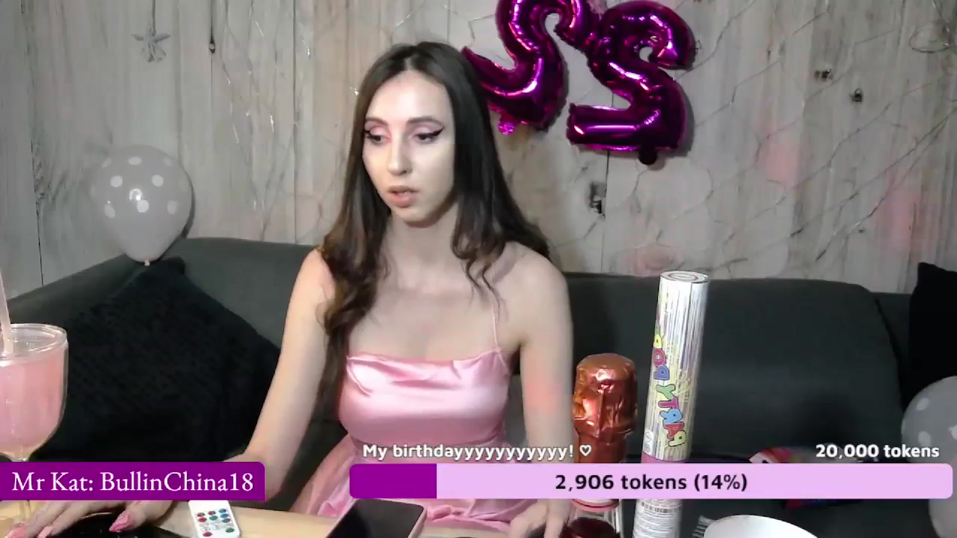 Gallery image thumbnail from KatArt's myfreecams stream on, 11/26/2023, 19:59 image 14 of 20
