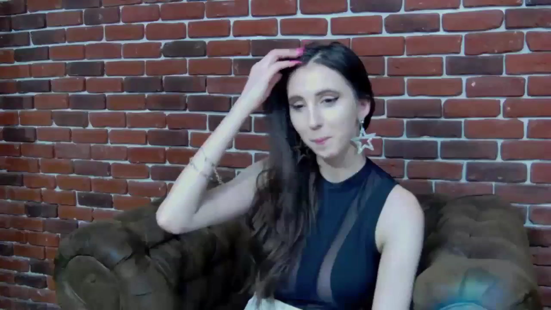 Gallery image thumbnail from KatArt's myfreecams stream on, 12/02/2023, 18:01 image 17 of 20
