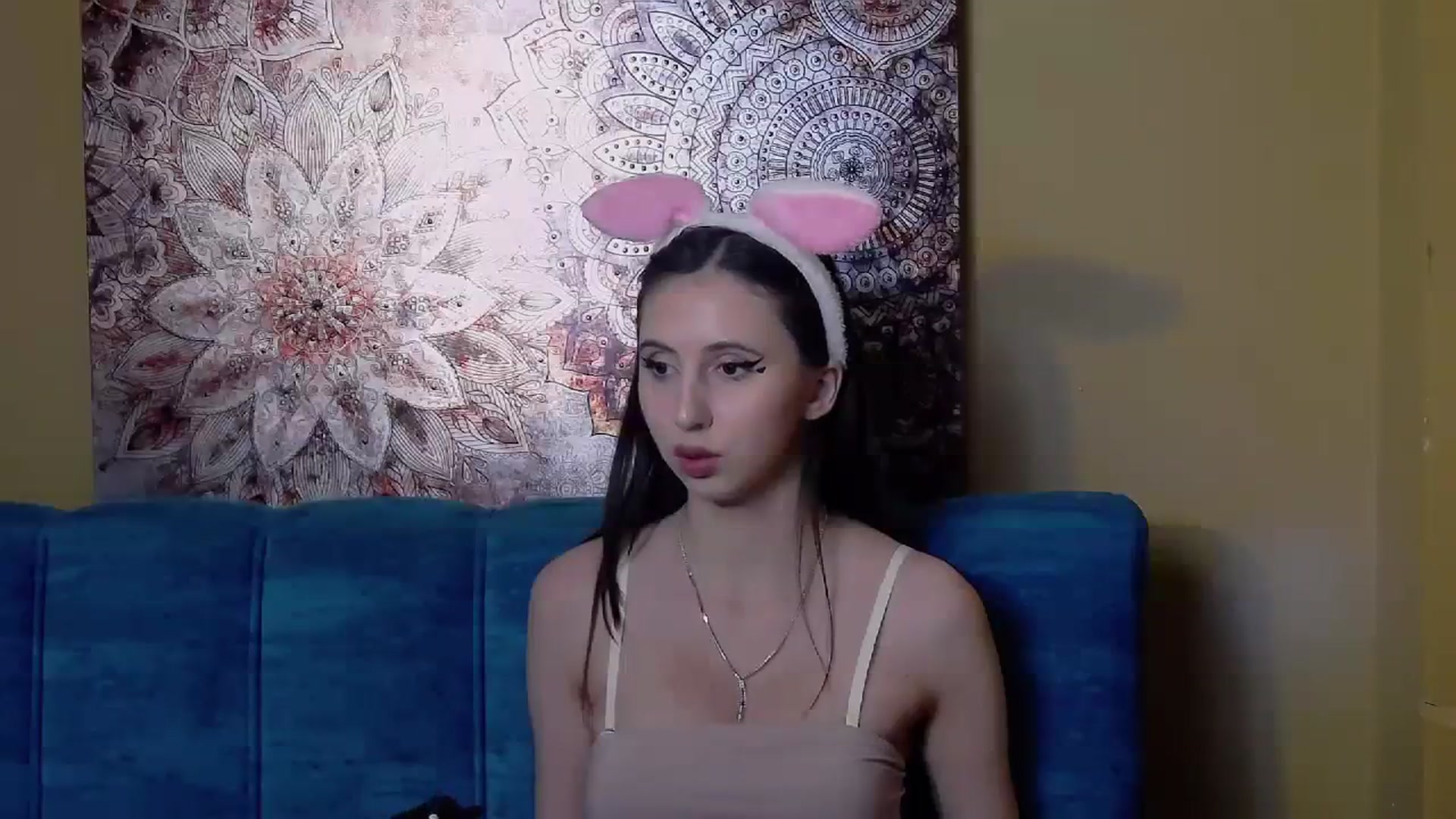 Gallery image thumbnail from KatArt's myfreecams stream on, 12/21/2023, 19:21 image 3 of 20