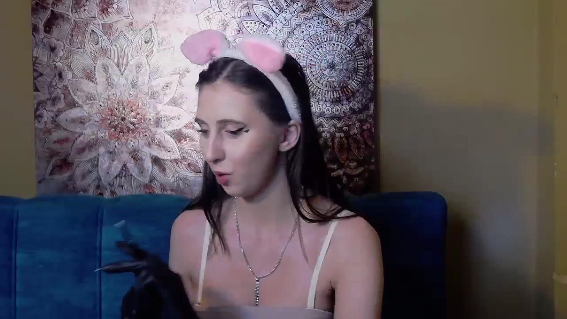 Gallery image thumbnail from KatArt's myfreecams stream on, 12/21/2023, 19:21 image 14 of 20