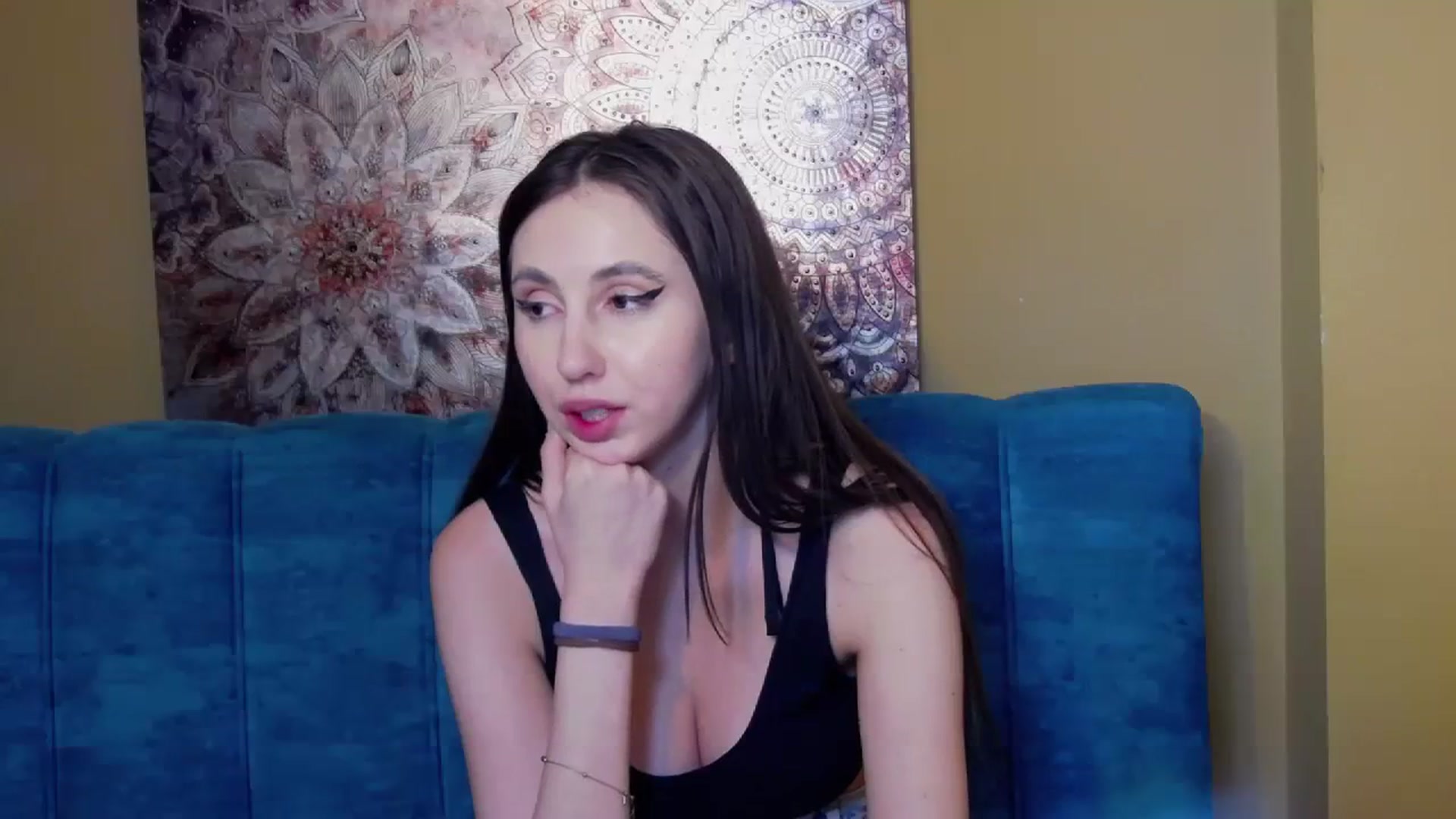 Gallery image thumbnail from KatArt's myfreecams stream on, 01/03/2024, 19:41 image 15 of 20
