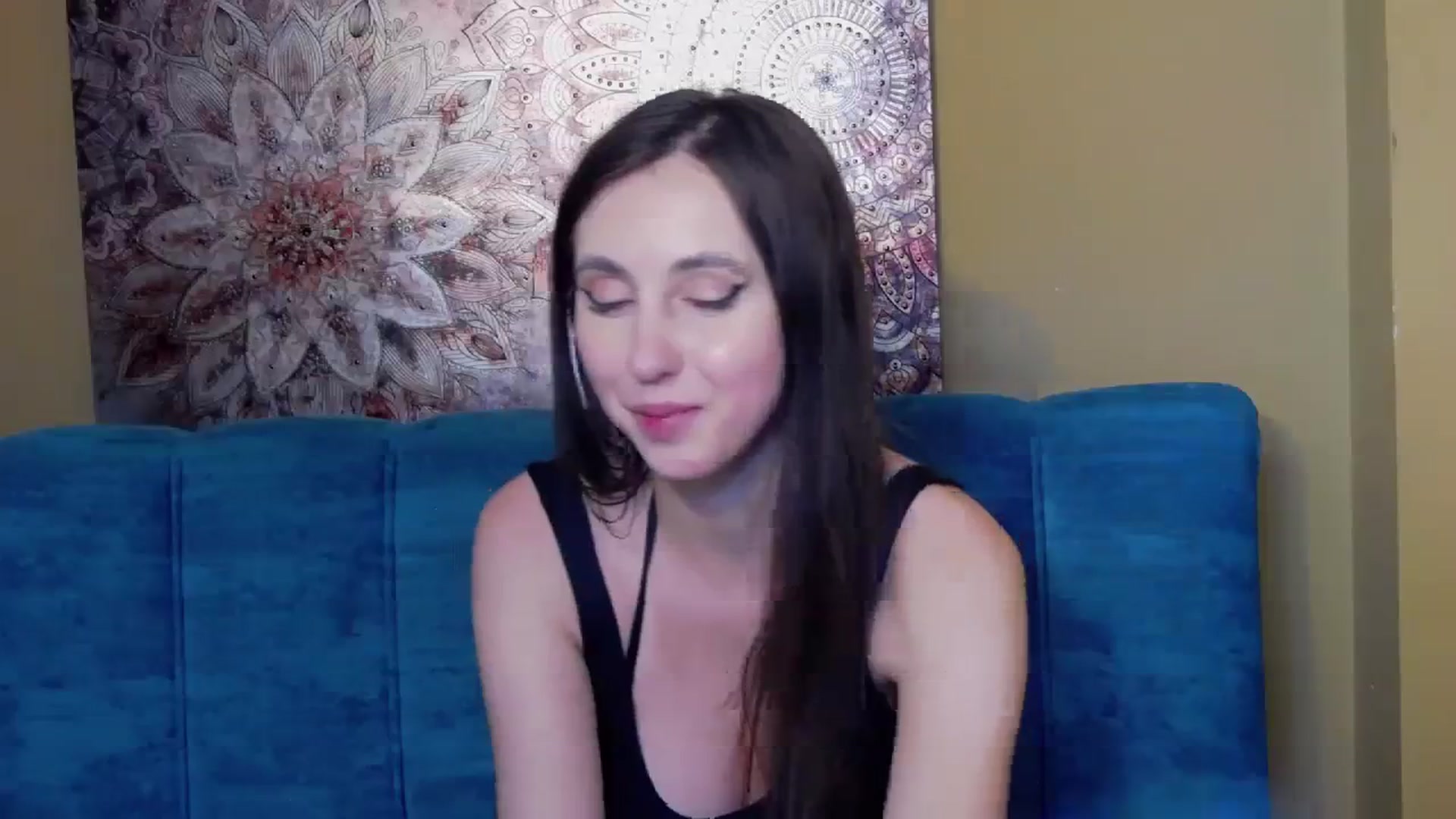 Gallery image thumbnail from KatArt's myfreecams stream on, 01/03/2024, 21:37 image 9 of 20