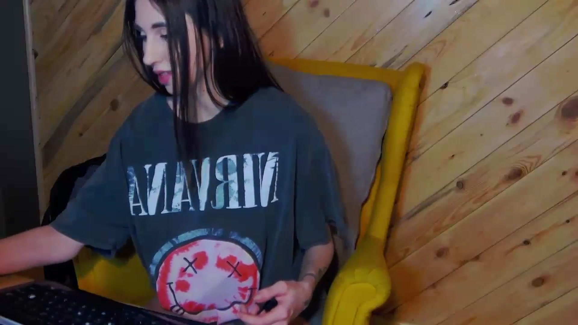 Gallery image thumbnail from KatArt's myfreecams stream on, 01/10/2024, 18:02 image 8 of 20