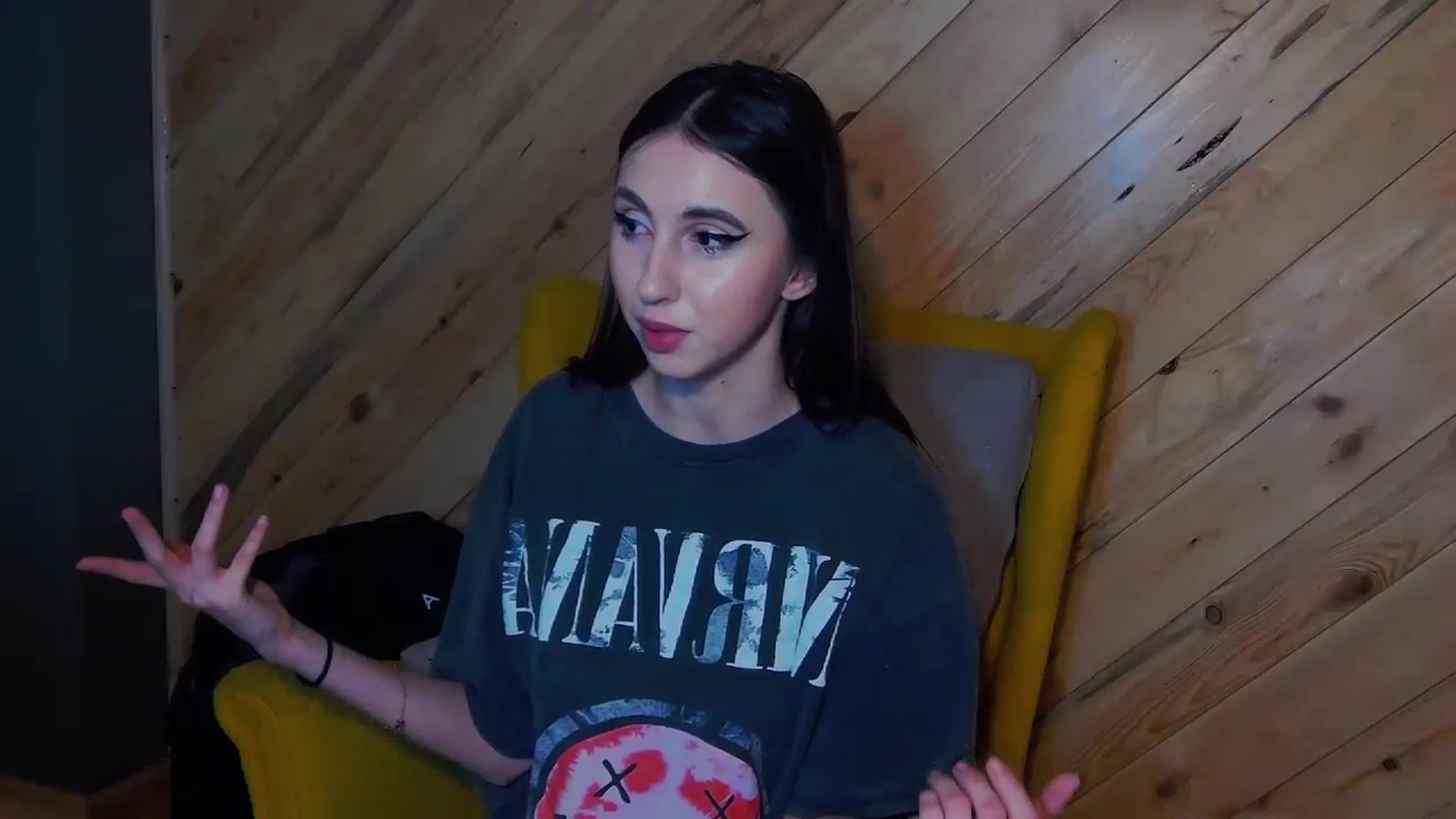 Gallery image thumbnail from KatArt's myfreecams stream on, 01/10/2024, 18:02 image 18 of 20