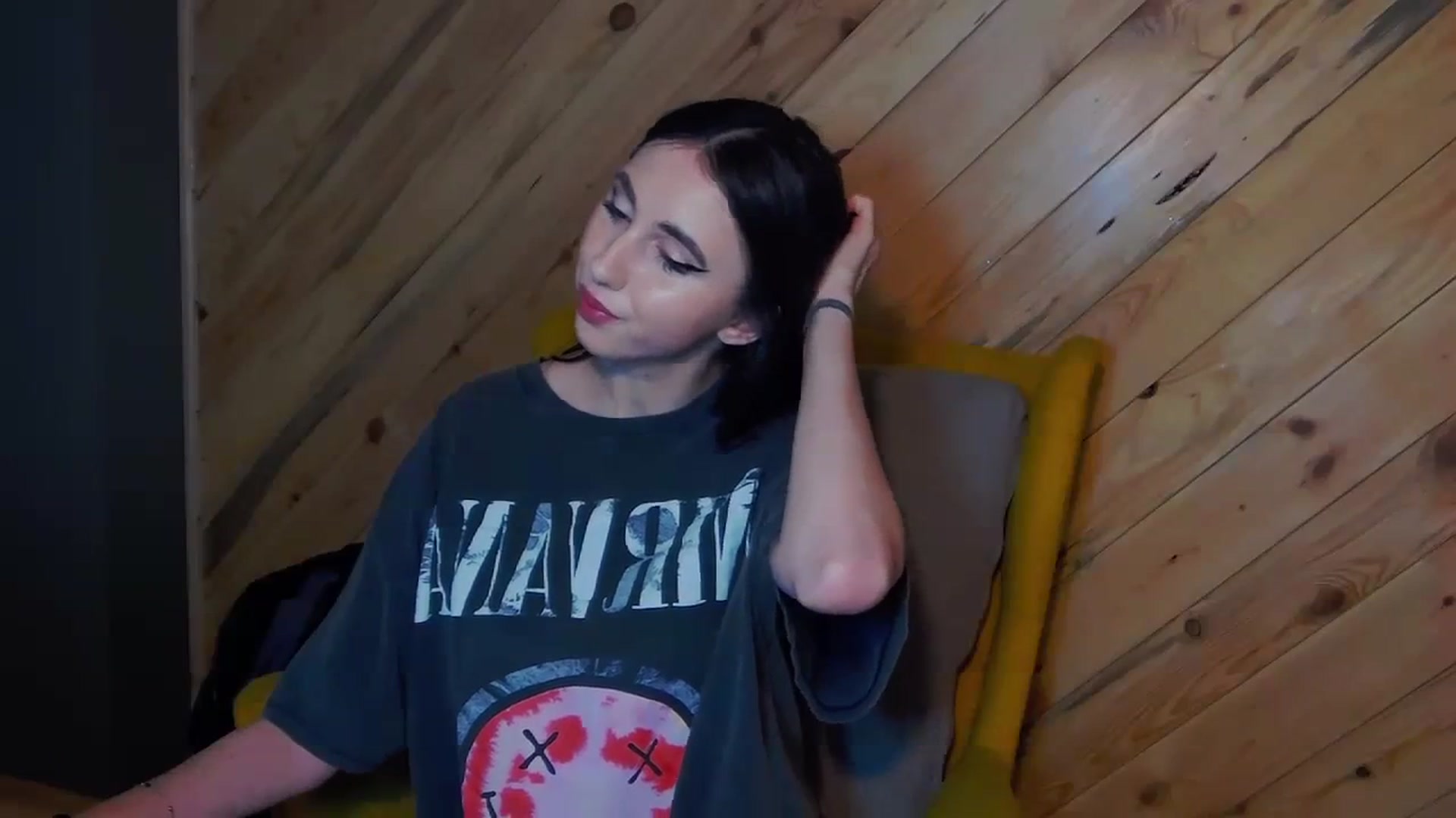 Gallery image thumbnail from KatArt's myfreecams stream on, 01/10/2024, 18:02 image 12 of 20