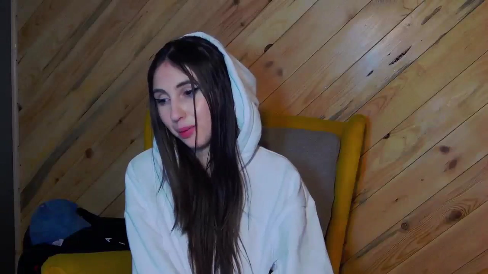 Gallery image thumbnail from KatArt's myfreecams stream on, 01/11/2024, 24:30 image 13 of 20