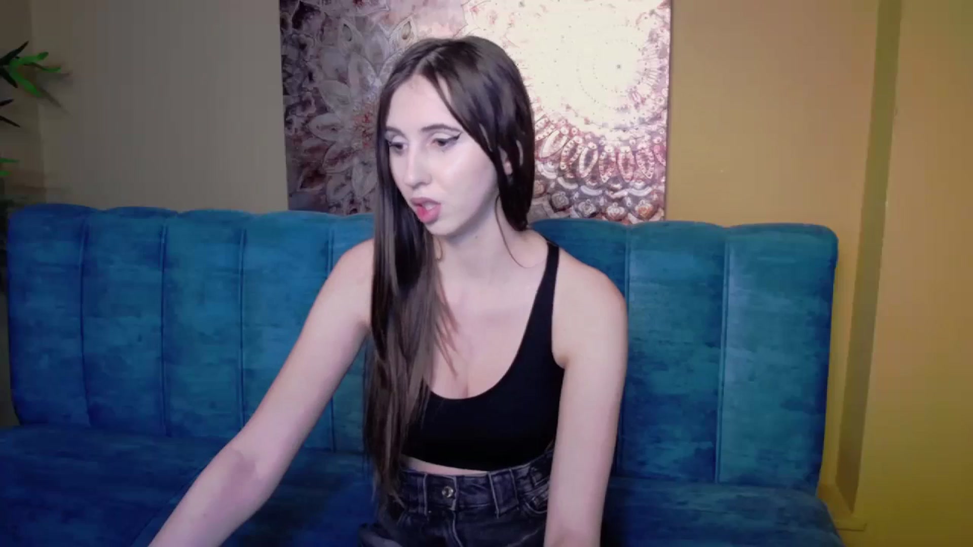 Gallery image thumbnail from KatArt's myfreecams stream on, 01/16/2024, 21:19 image 12 of 20