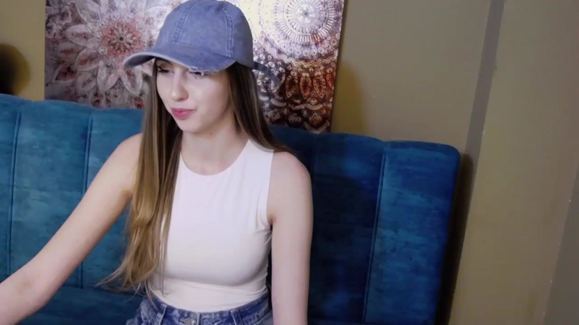 Gallery image thumbnail from KatArt's myfreecams stream on, 02/11/2024, 19:21 image 2 of 20