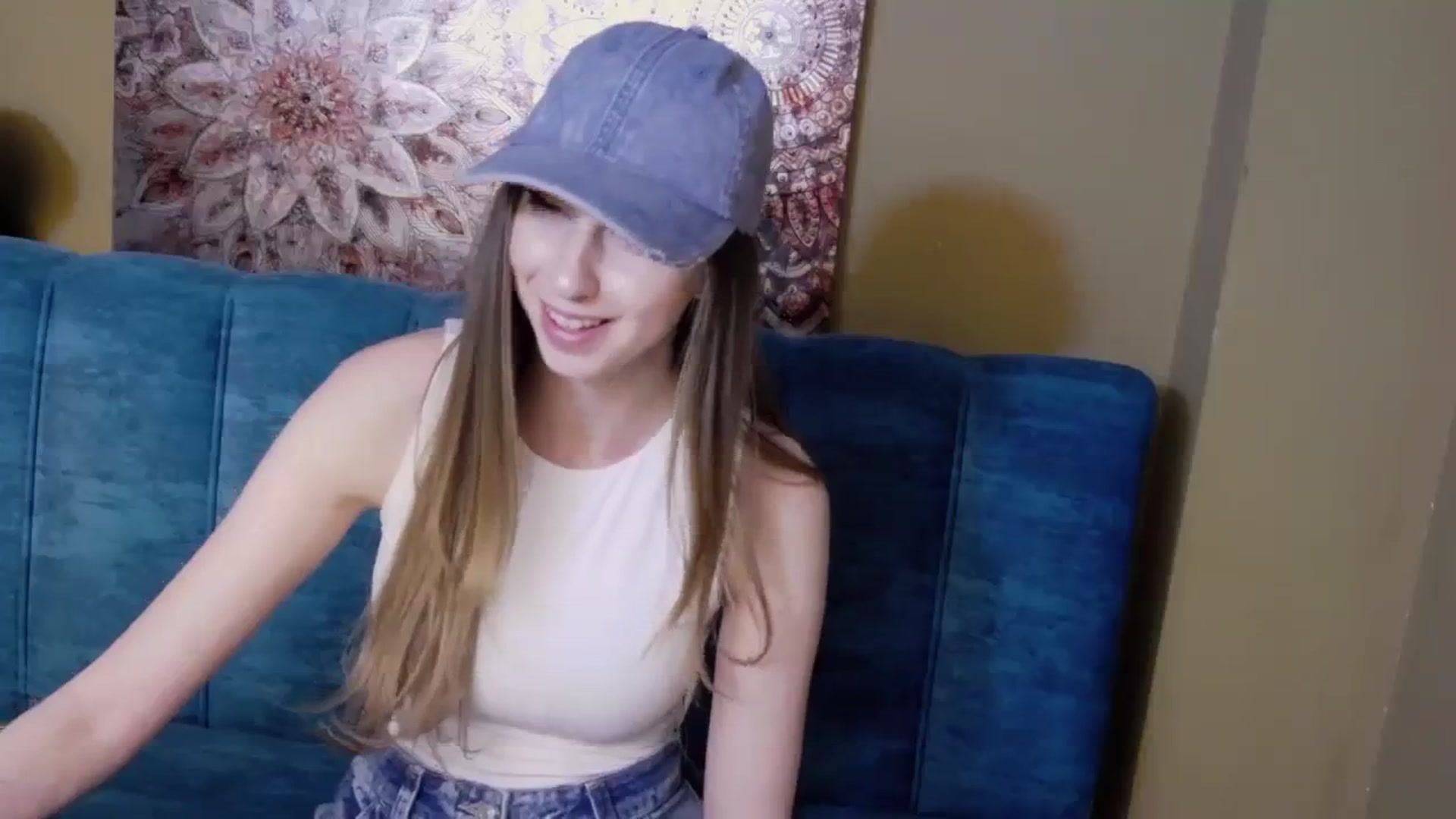 Gallery image thumbnail from KatArt's myfreecams stream on, 02/11/2024, 19:21 image 3 of 20
