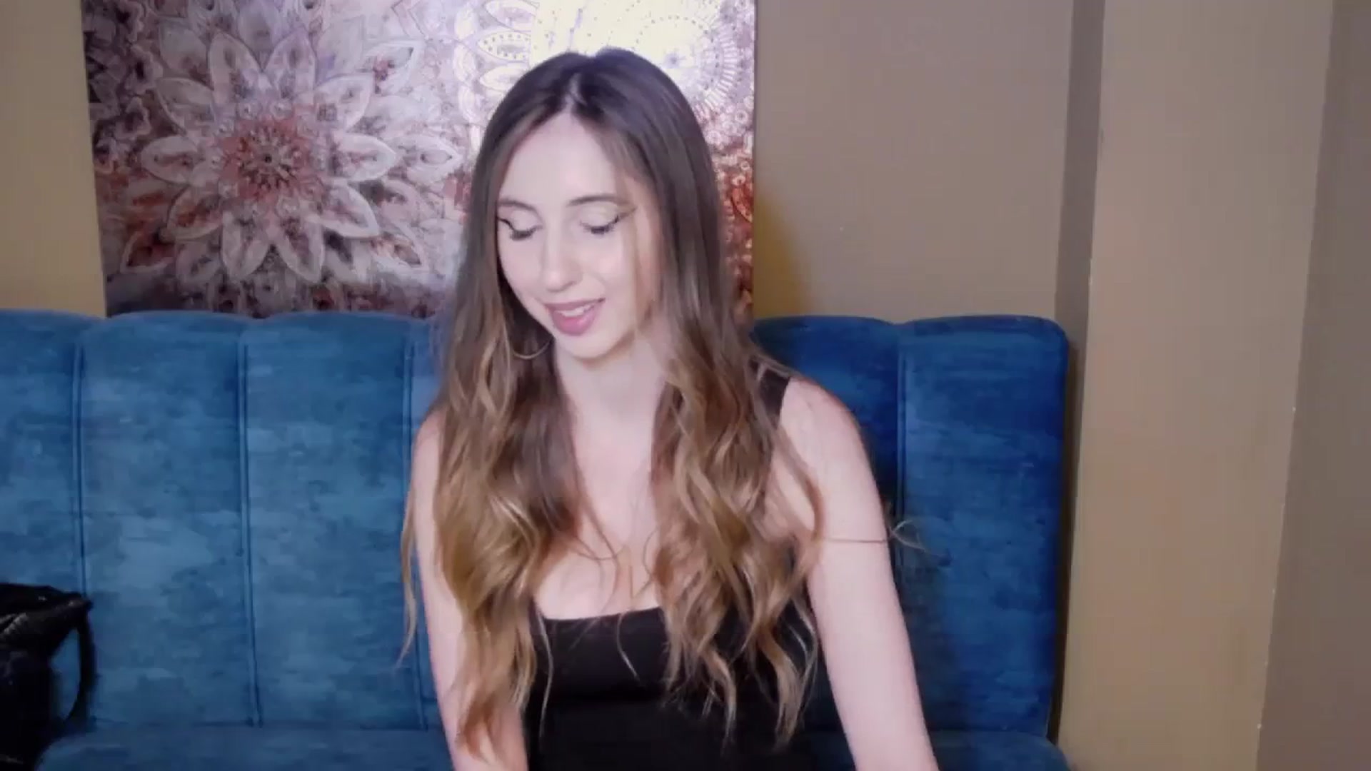 Gallery image thumbnail from KatArt's myfreecams stream on, 02/18/2024, 20:02 image 3 of 20
