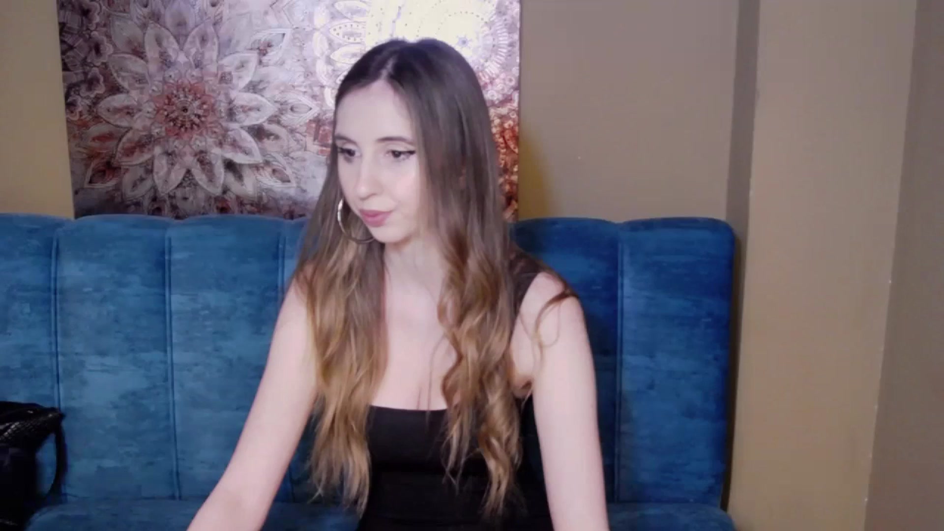 Gallery image thumbnail from KatArt's myfreecams stream on, 02/18/2024, 20:02 image 6 of 20