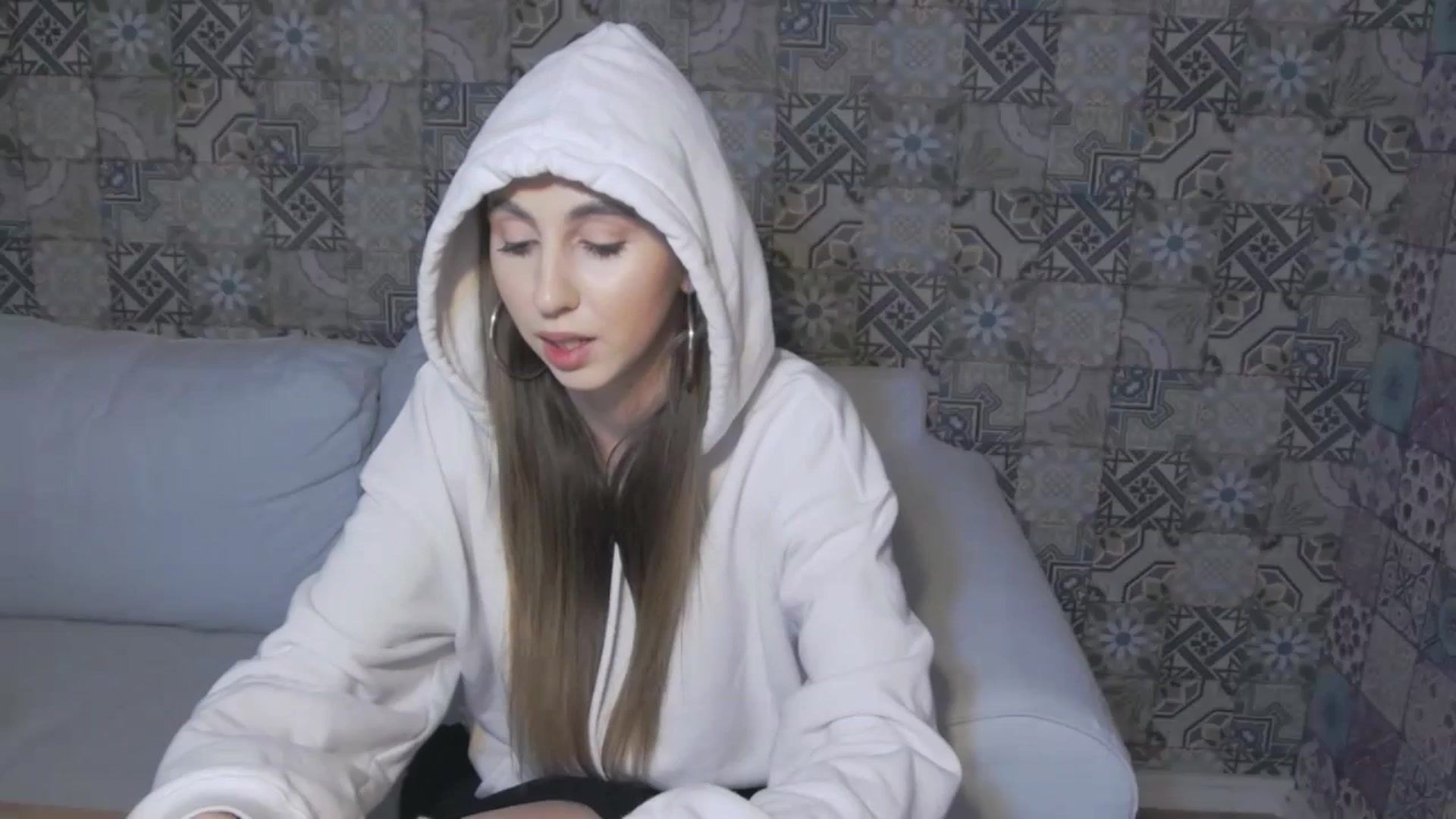 Gallery image thumbnail from KatArt's myfreecams stream on, 03/14/2024, 19:28 image 8 of 20