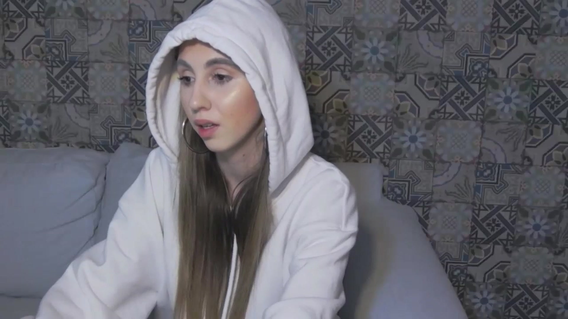 Gallery image thumbnail from KatArt's myfreecams stream on, 03/14/2024, 19:28 image 12 of 20