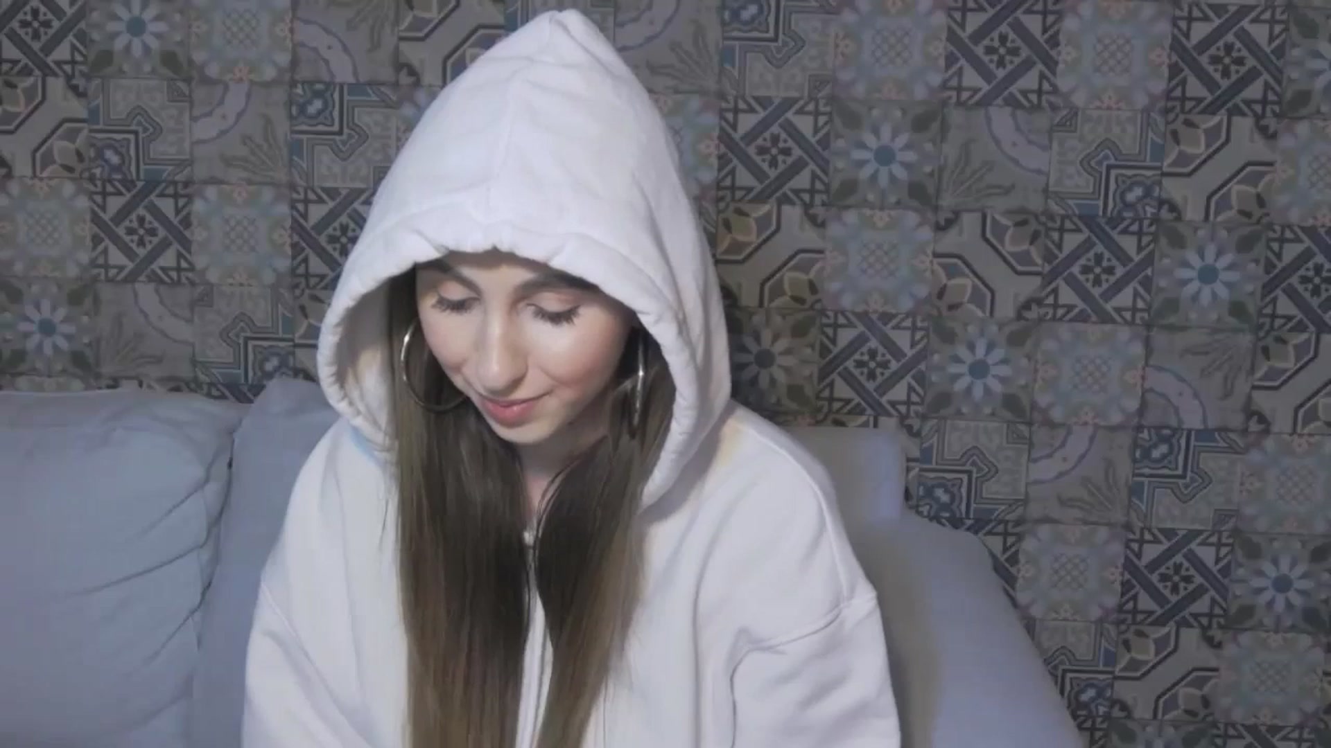 Gallery image thumbnail from KatArt's myfreecams stream on, 03/14/2024, 19:28 image 7 of 20