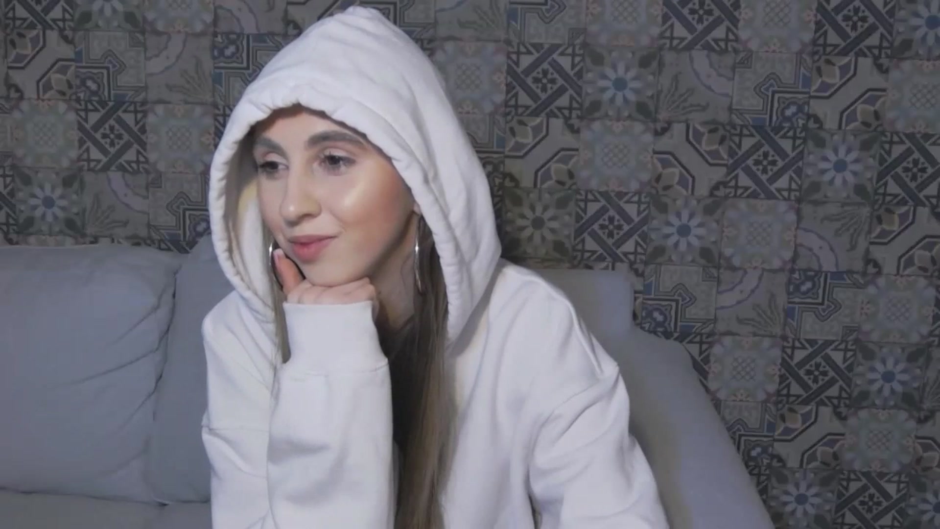 Gallery image thumbnail from KatArt's myfreecams stream on, 03/14/2024, 19:28 image 15 of 20