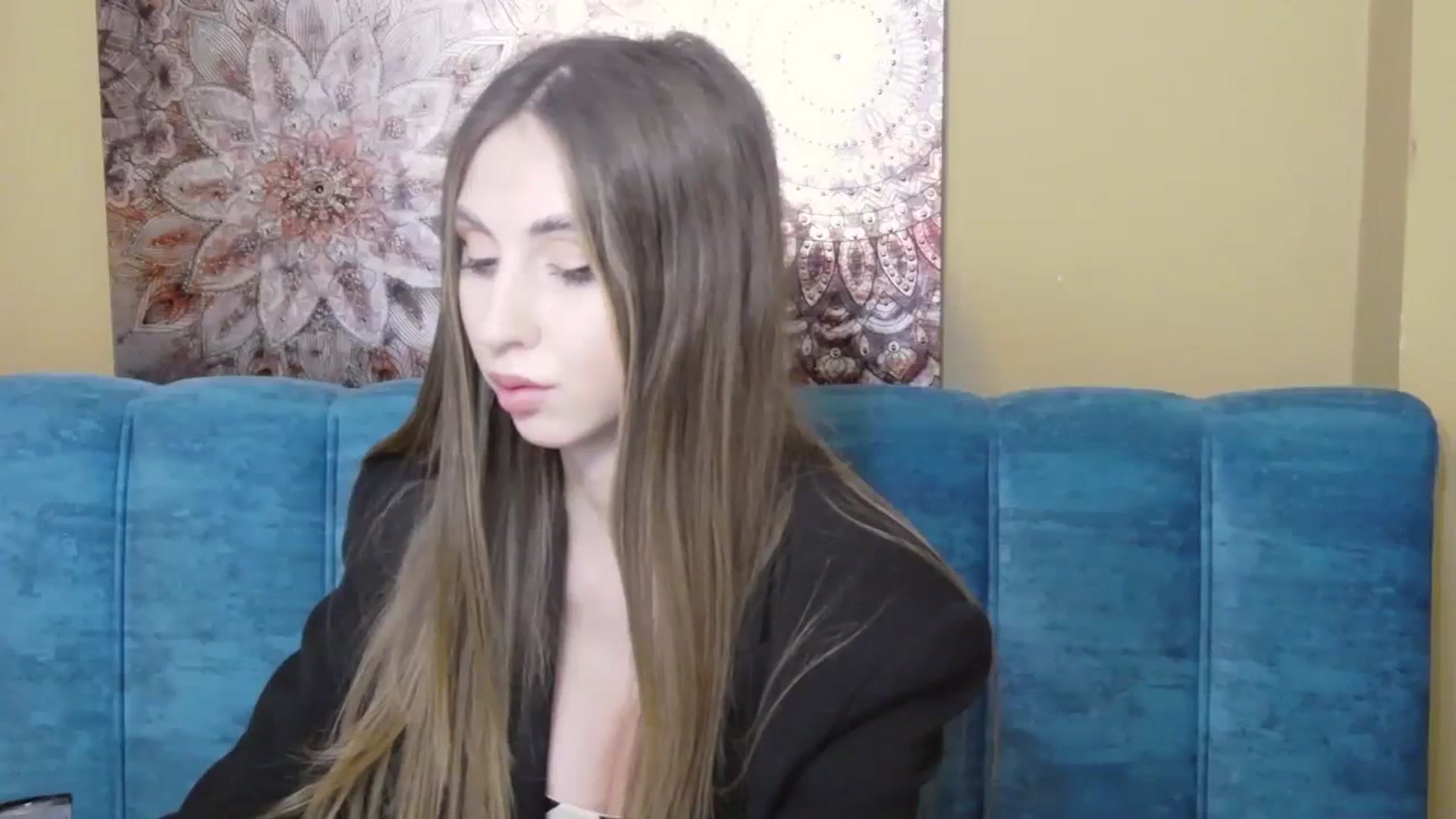 Gallery image thumbnail from KatArt's myfreecams stream on, 03/24/2024, 22:42 image 9 of 20