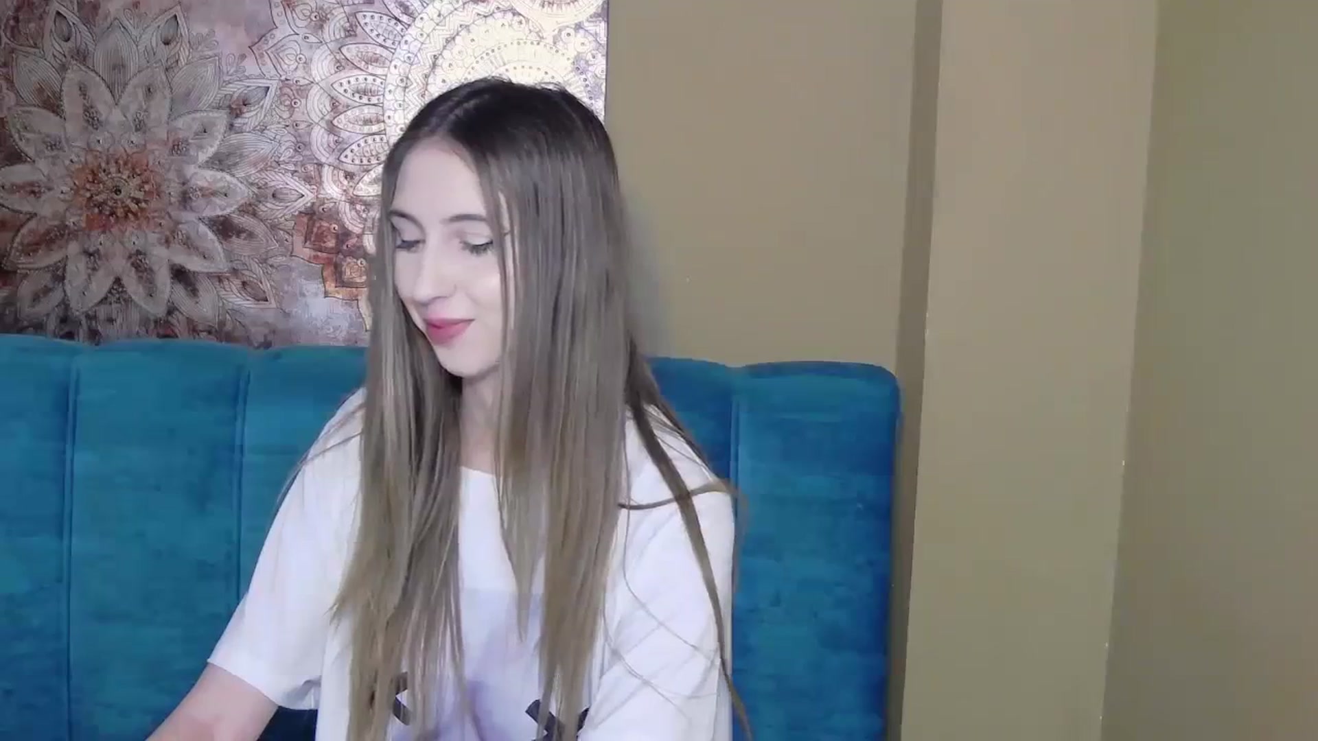 Gallery image thumbnail from KatArt's myfreecams stream on, 04/01/2024, 18:26 image 4 of 20