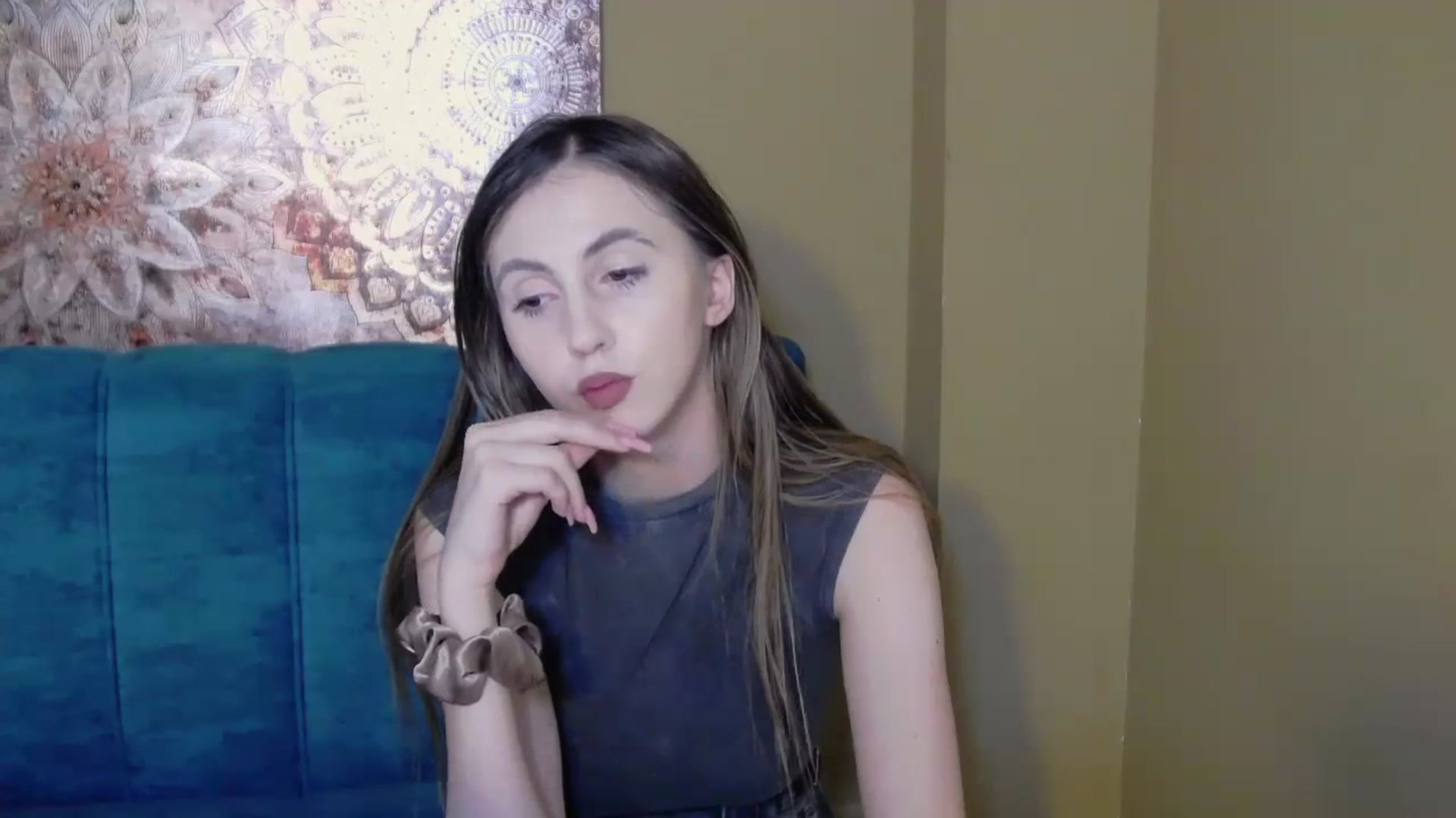 Gallery image thumbnail from KatArt's myfreecams stream on, 04/02/2024, 21:45 image 20 of 20