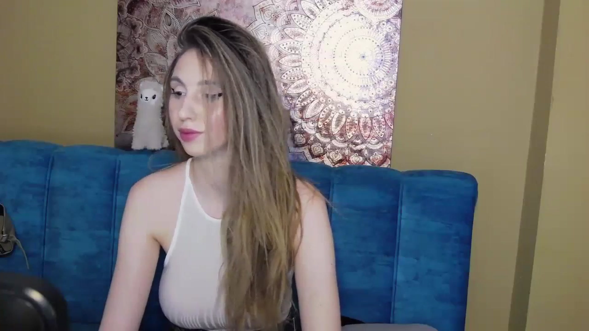 Gallery image thumbnail from KatArt's myfreecams stream on, 04/06/2024, 17:23 image 9 of 20
