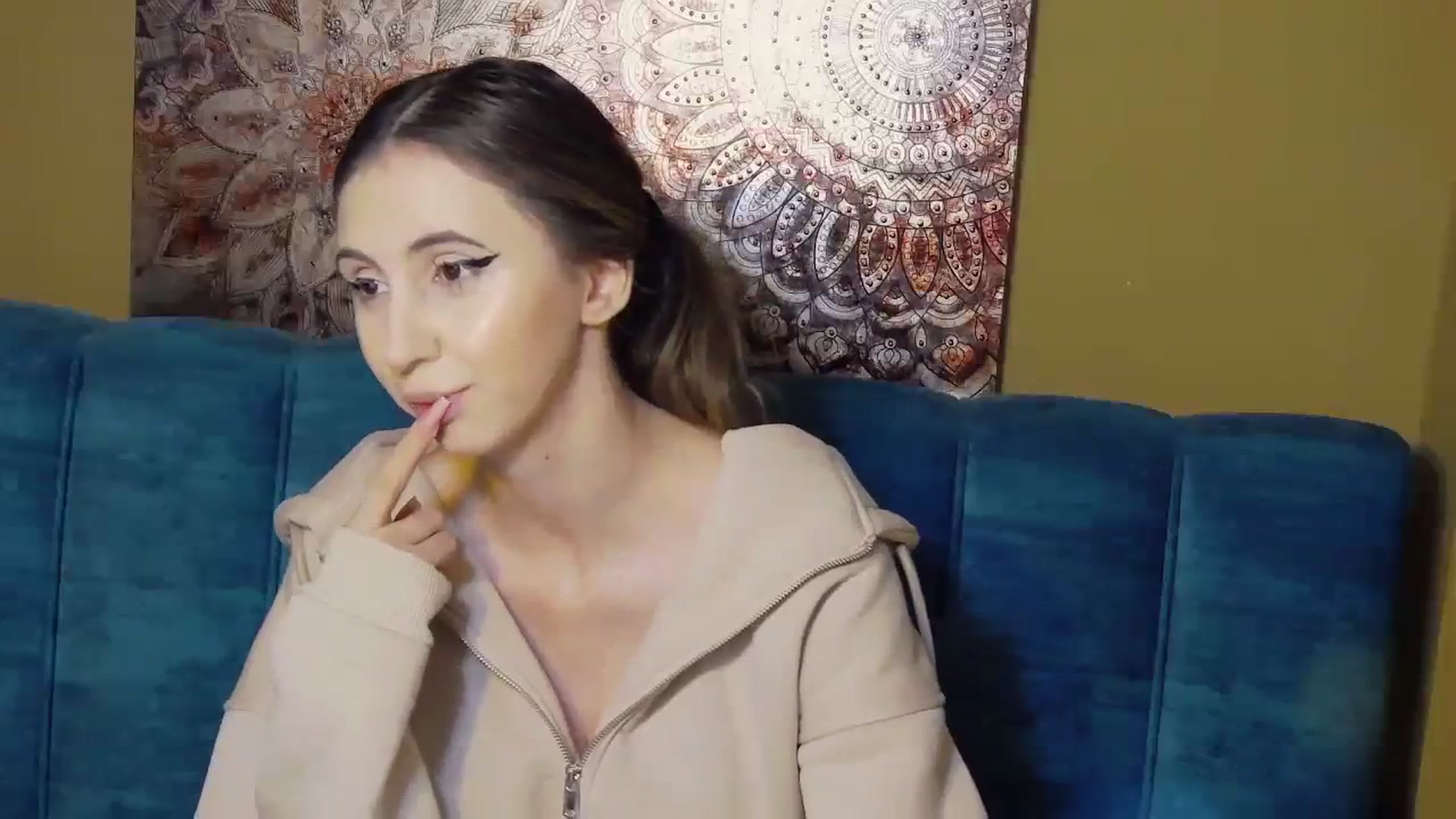 Gallery image thumbnail from KatArt's myfreecams stream on, 04/14/2024, 19:19 image 6 of 20