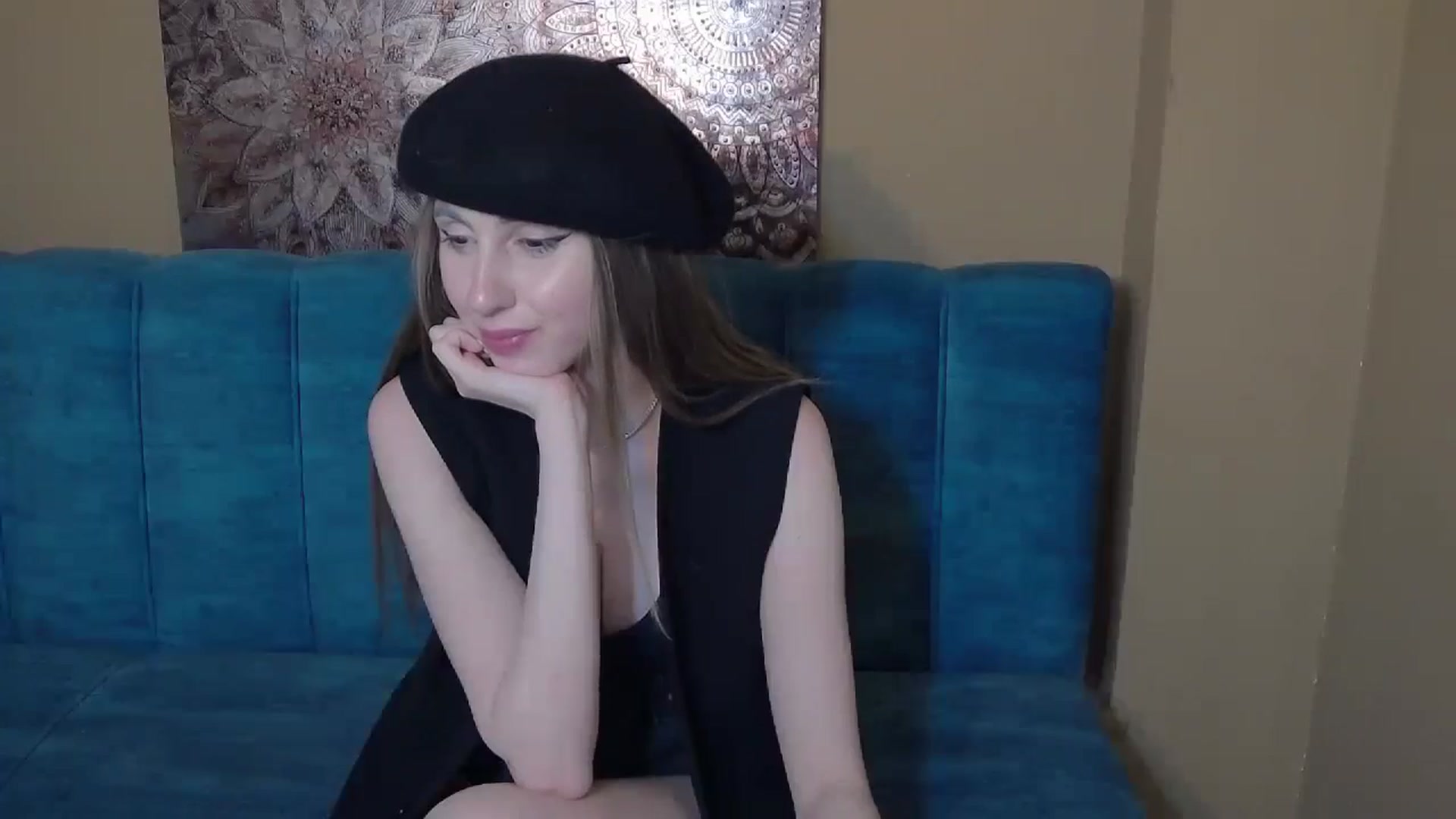 Gallery image thumbnail from KatArt's myfreecams stream on, 04/27/2024, 19:00 image 16 of 20