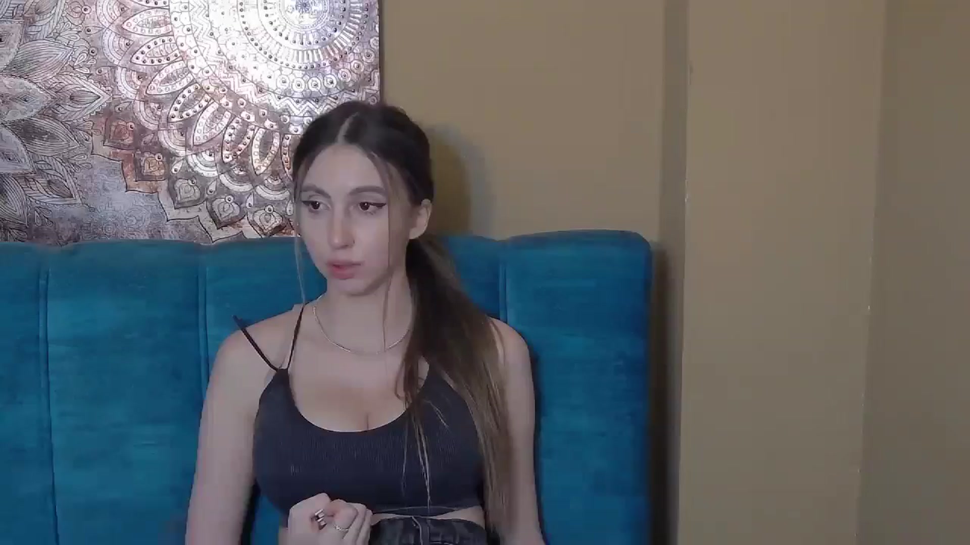 Gallery image thumbnail from KatArt's myfreecams stream on, 04/27/2024, 20:41 image 13 of 20