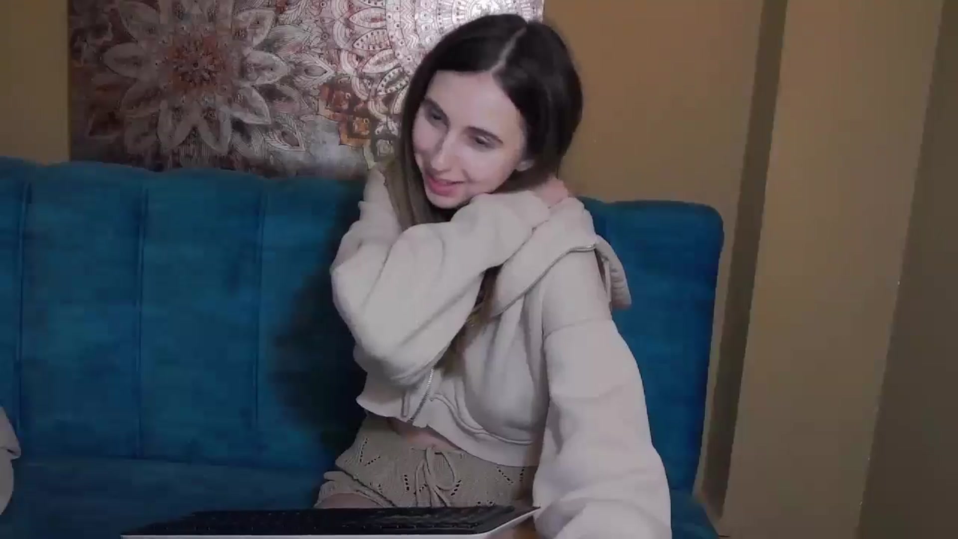 Gallery image thumbnail from KatArt's myfreecams stream on, 05/14/2024, 21:10 image 5 of 20