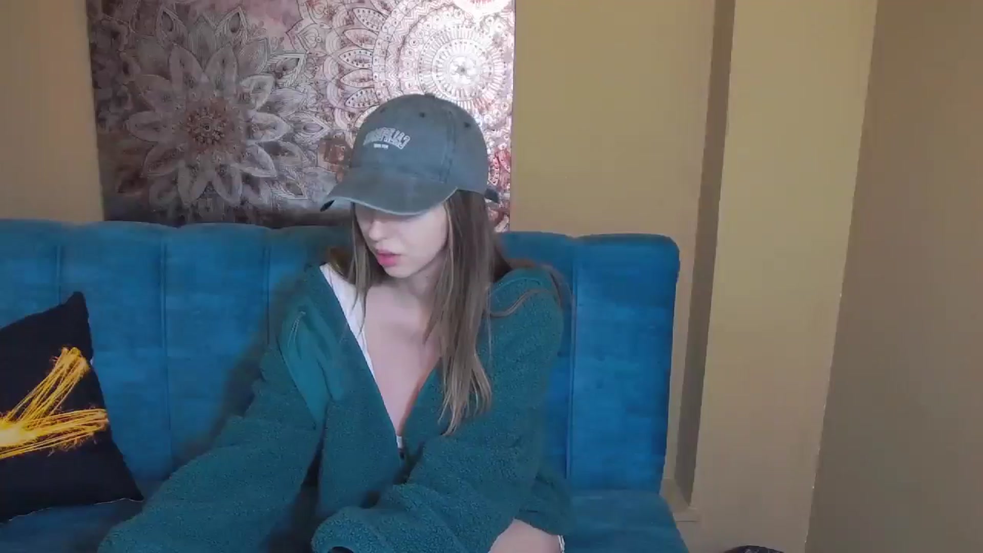 Gallery image thumbnail from KatArt's myfreecams stream on, 05/15/2024, 21:08 image 3 of 20
