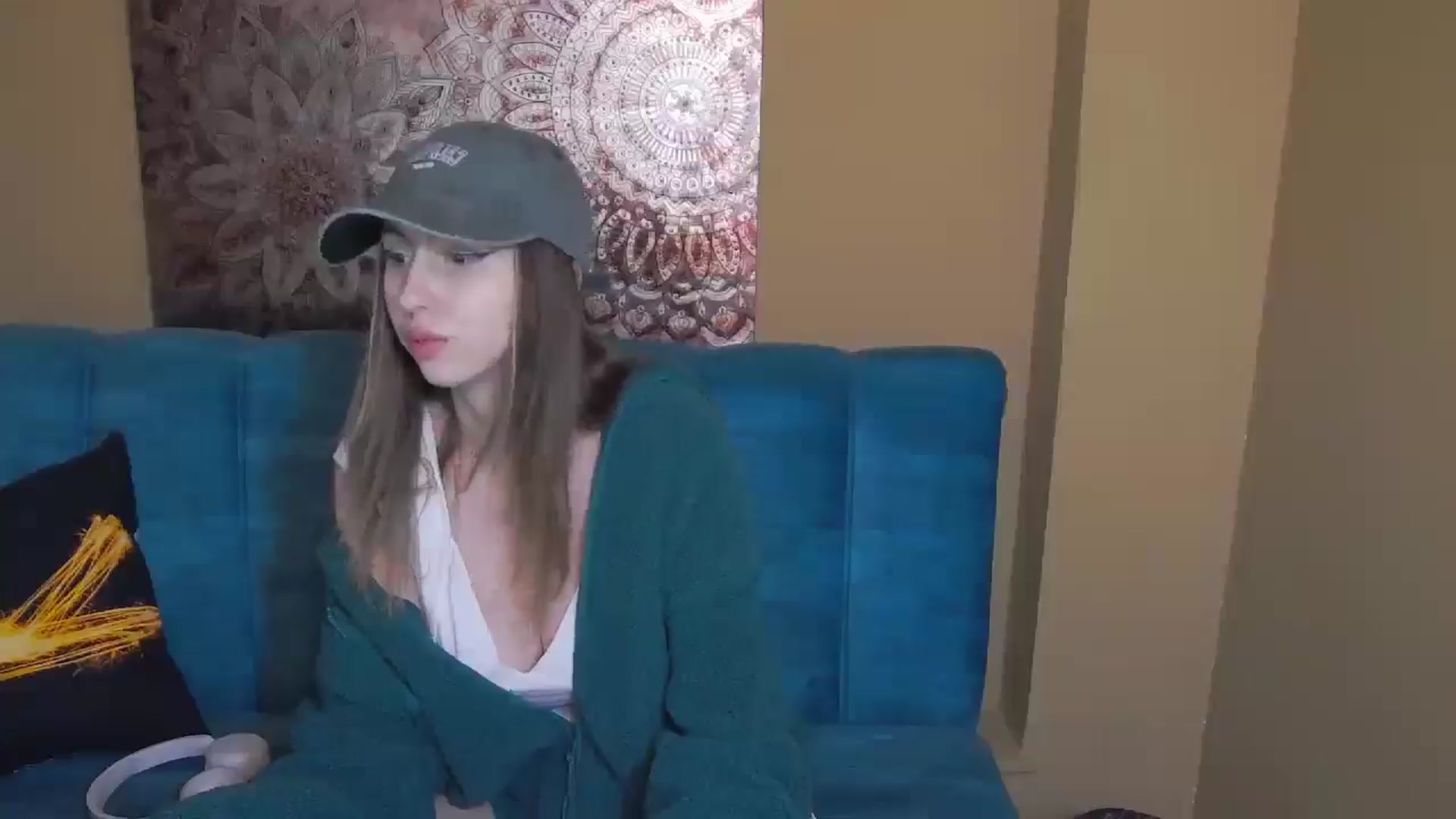 Gallery image thumbnail from KatArt's myfreecams stream on, 05/15/2024, 21:08 image 4 of 20