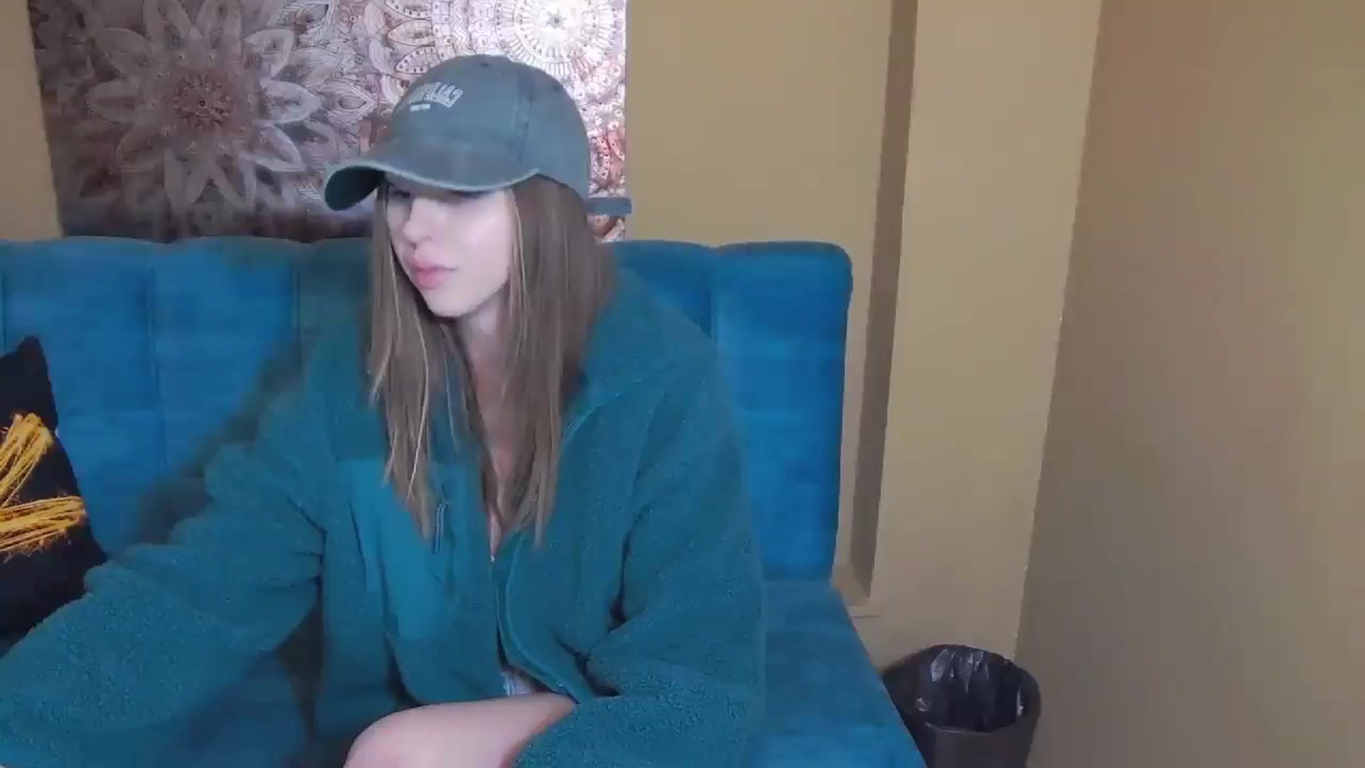 Gallery image thumbnail from KatArt's myfreecams stream on, 05/15/2024, 22:02 image 18 of 20