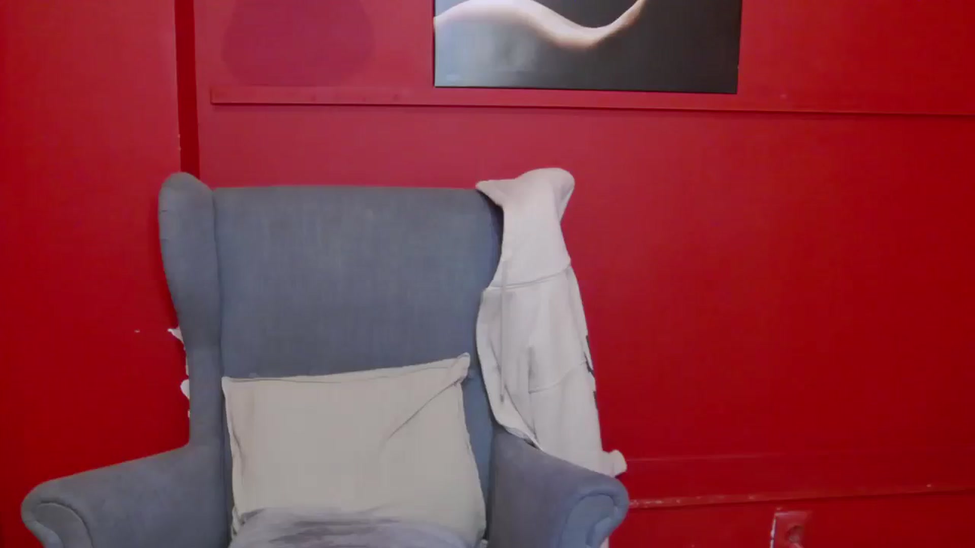 Gallery image thumbnail from KatArt's myfreecams stream on, 05/19/2024, 23:33 image 10 of 20