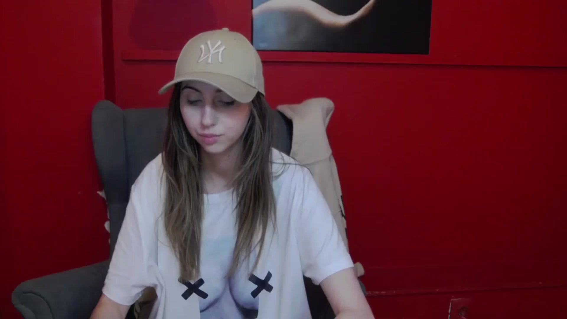Gallery image thumbnail from KatArt's myfreecams stream on, 05/19/2024, 23:33 image 8 of 20
