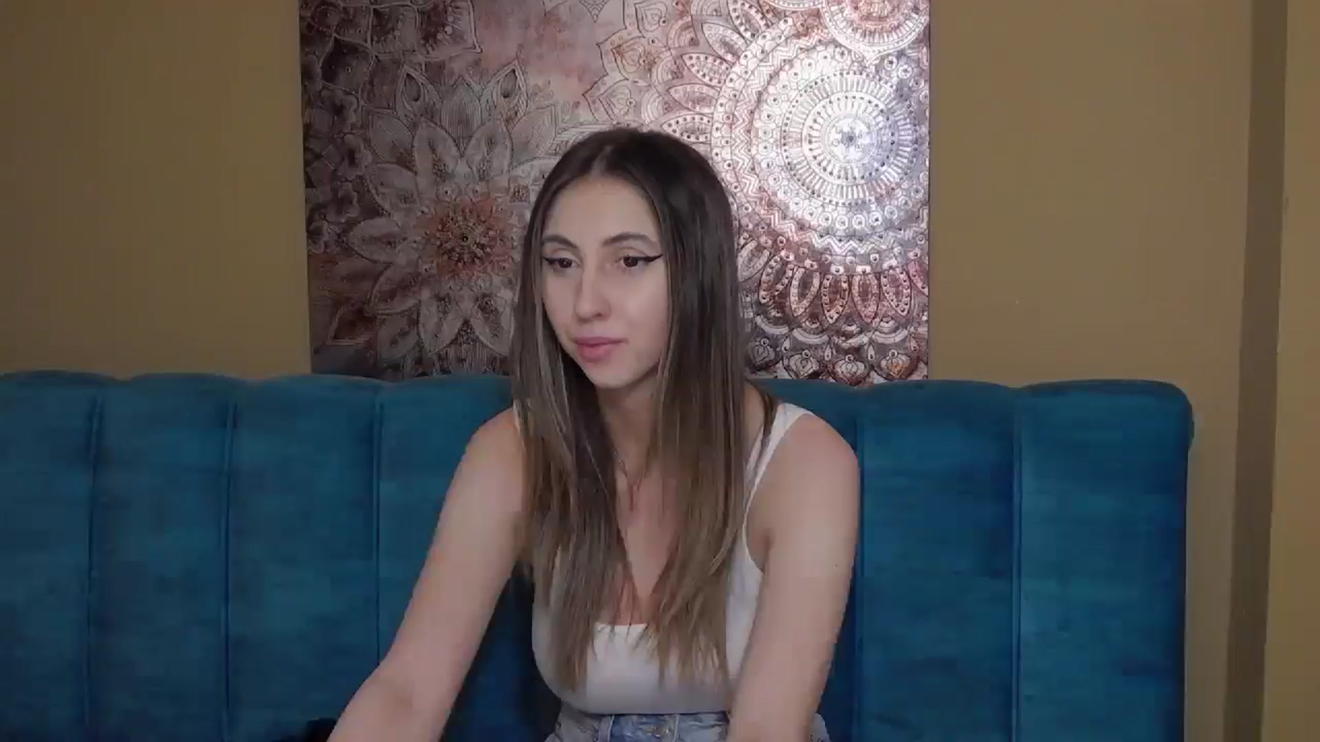 Gallery image thumbnail from KatArt's myfreecams stream on, 05/26/2024, 17:21 image 17 of 20