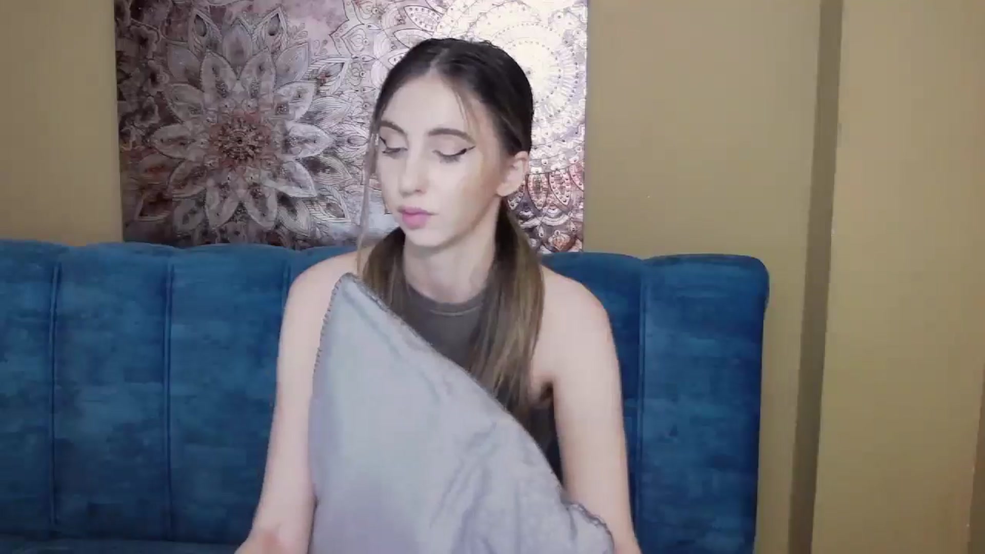 Gallery image thumbnail from KatArt's myfreecams stream on, 06/03/2024, 18:56 image 8 of 20