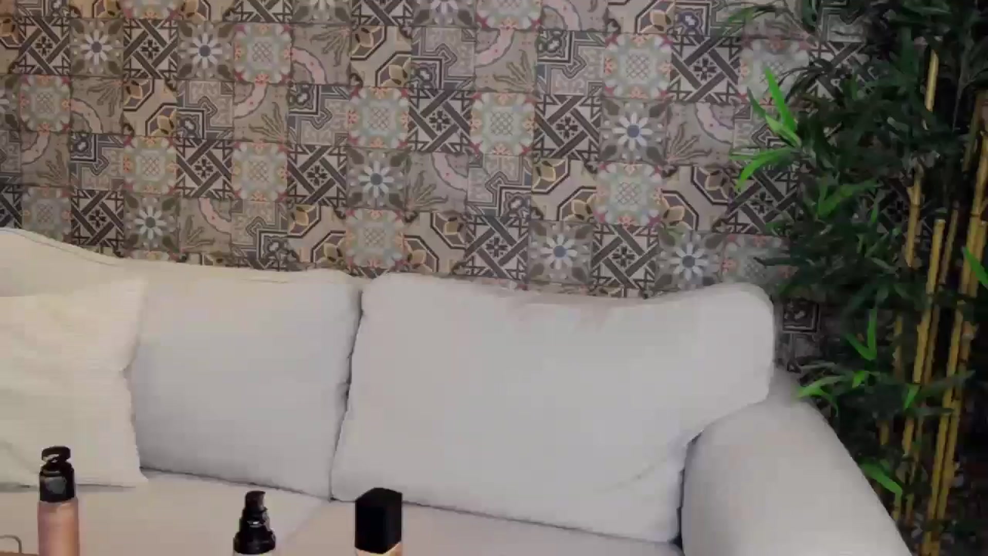 Gallery image thumbnail from KatArt's myfreecams stream on, 06/04/2024, 21:14 image 3 of 20