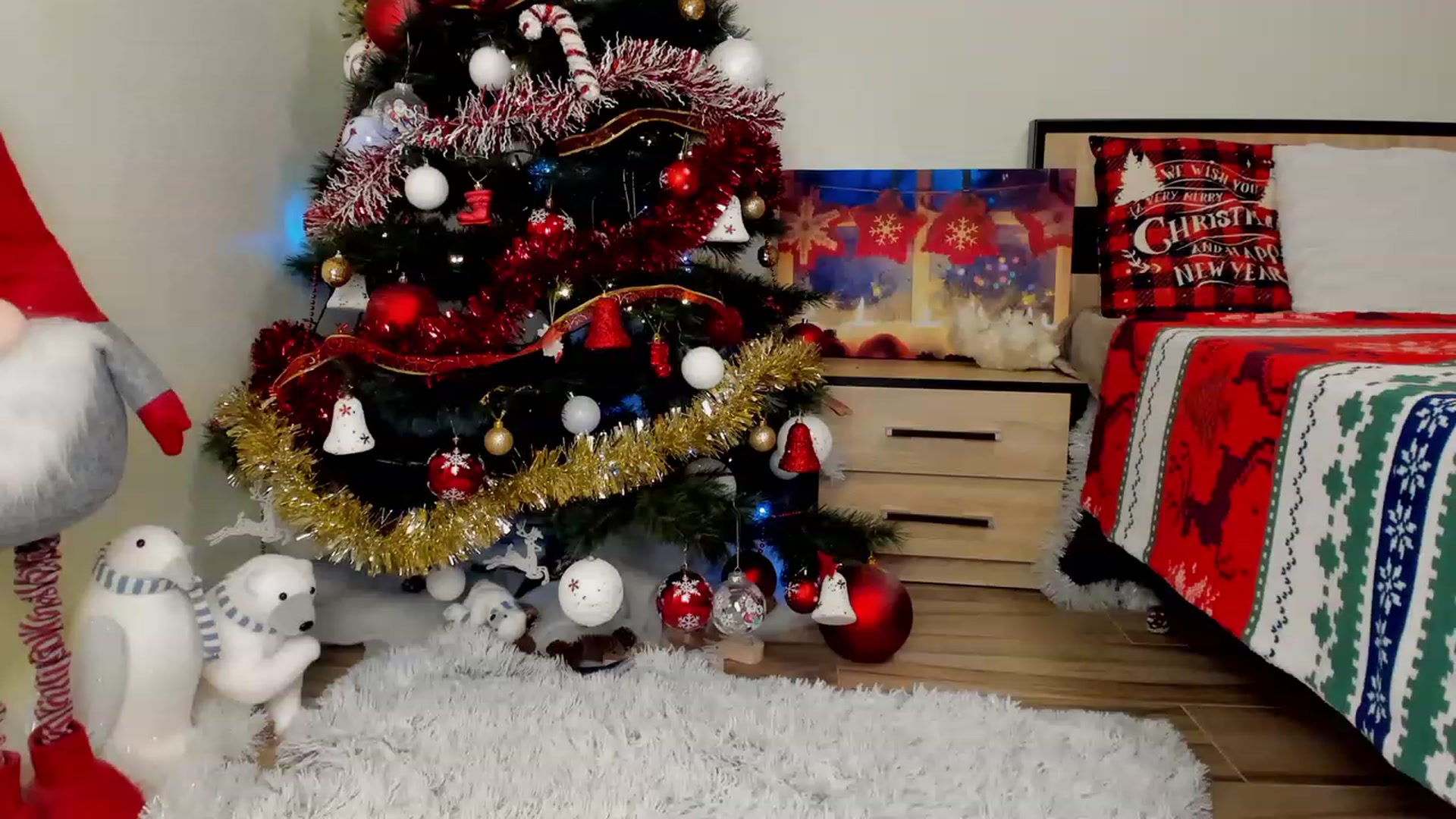 Gallery image thumbnail from KatBirdie's myfreecams stream on, 12/03/2022, 22:07 image 7 of 20