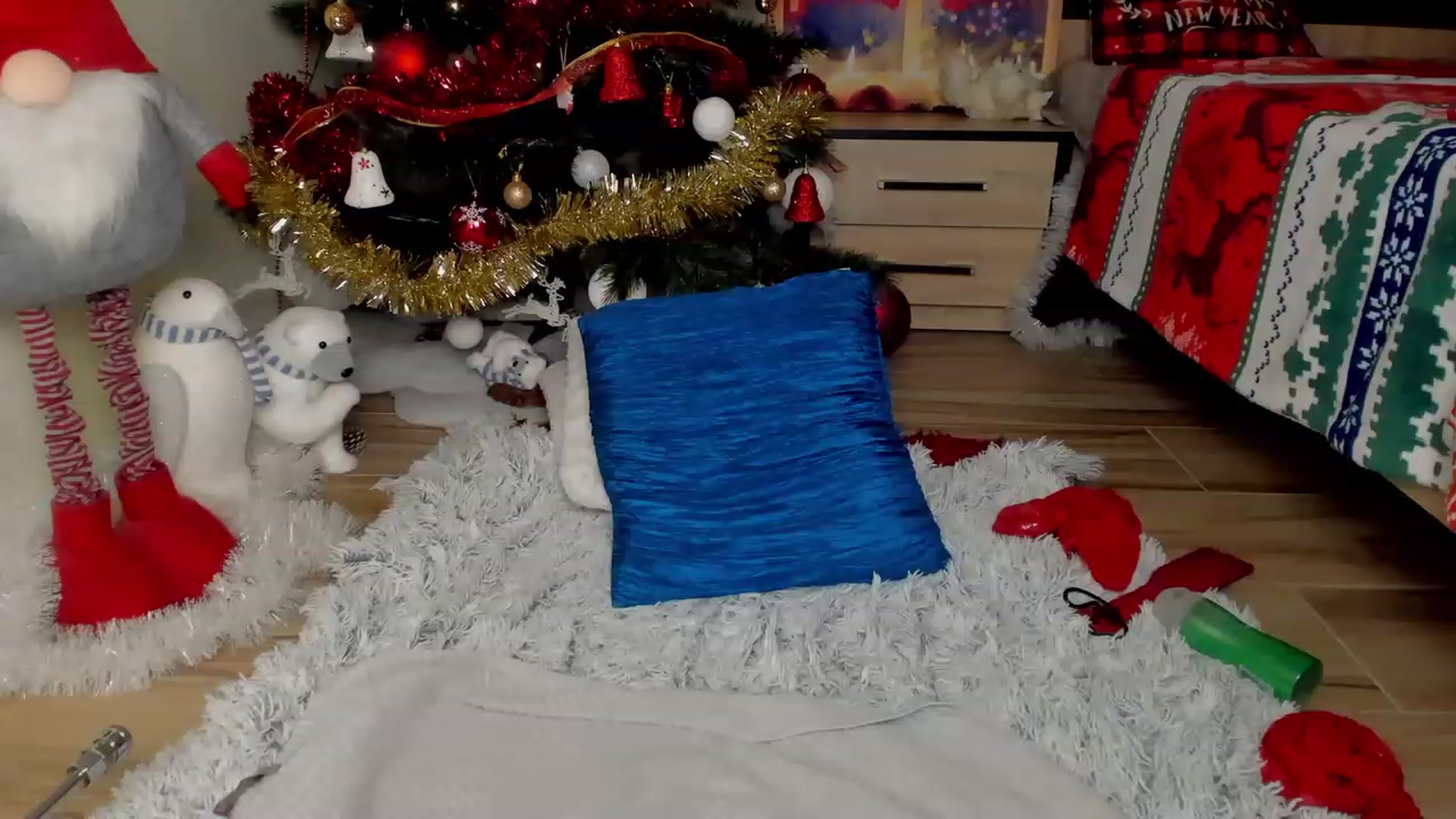 Gallery image thumbnail from KatBirdie's myfreecams stream on, 12/04/2022, 23:17 image 16 of 20