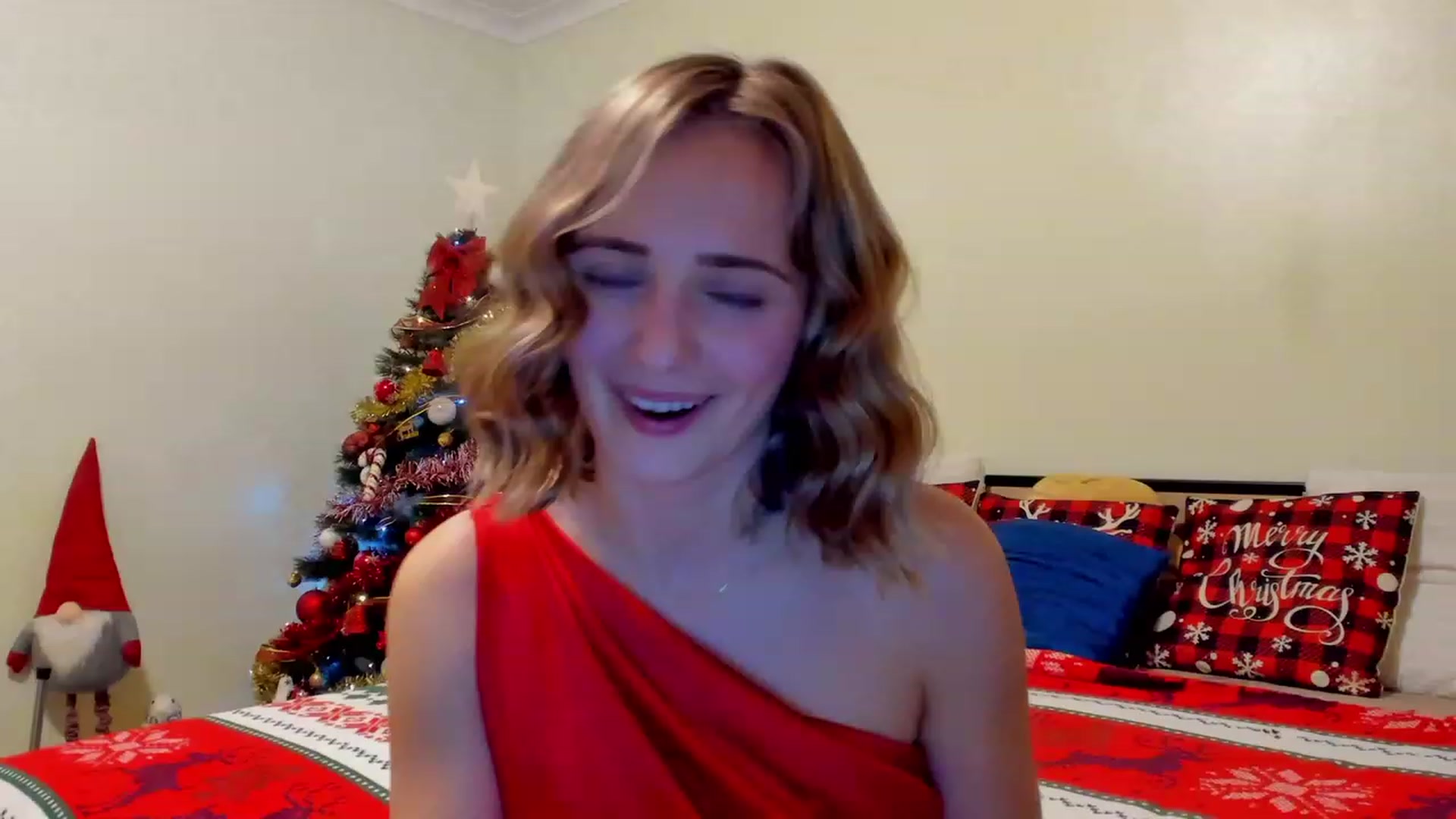 Gallery image thumbnail from KatBirdie's myfreecams stream on, 12/10/2022, 23:18 image 6 of 20