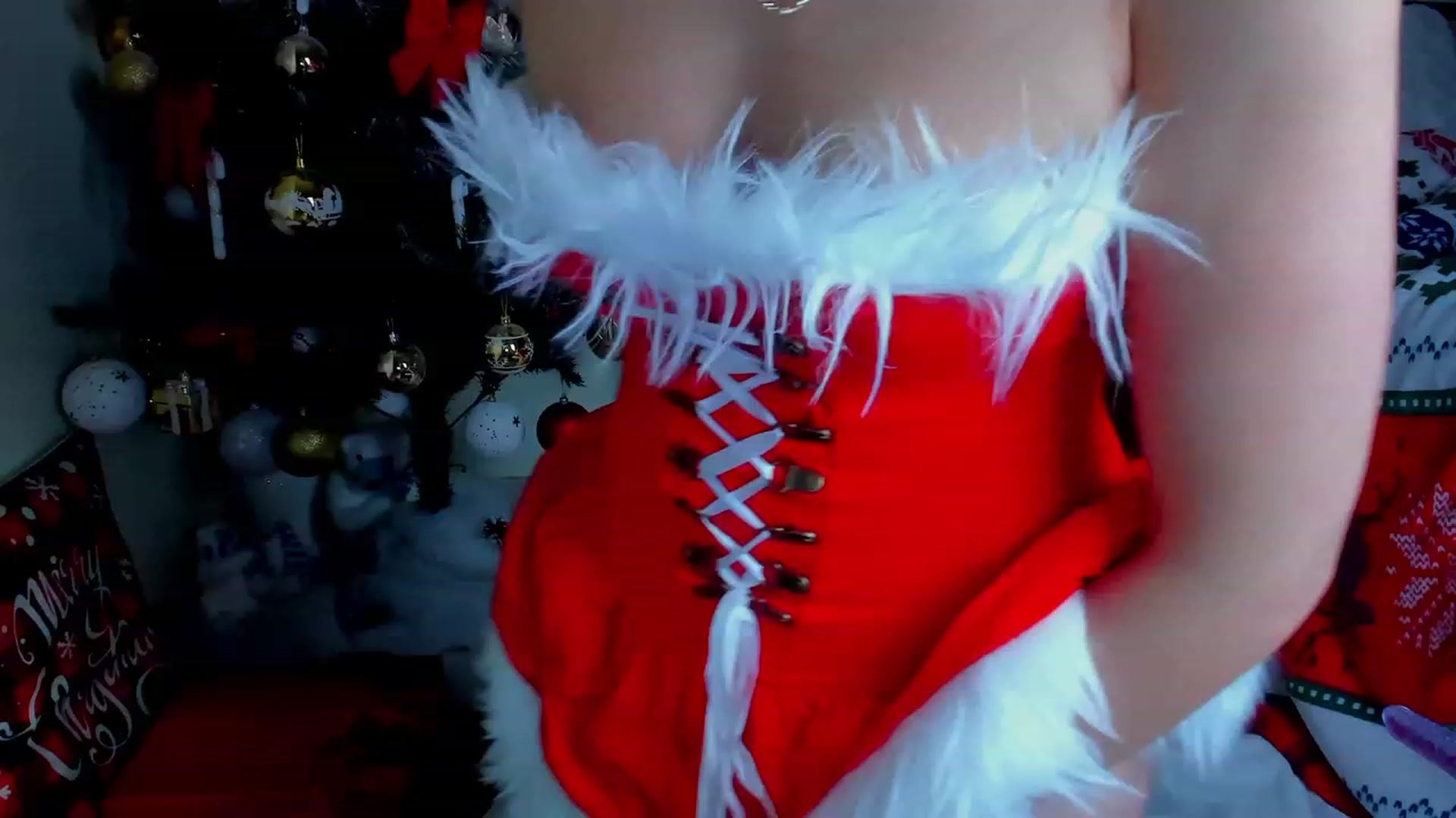 Gallery image thumbnail from KatBirdie's myfreecams stream on, 12/26/2022, 22:22 image 6 of 20